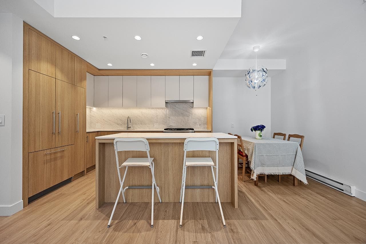 611 - 6085 Irmin Street, Burnaby, V5J 0J7 — photo 5