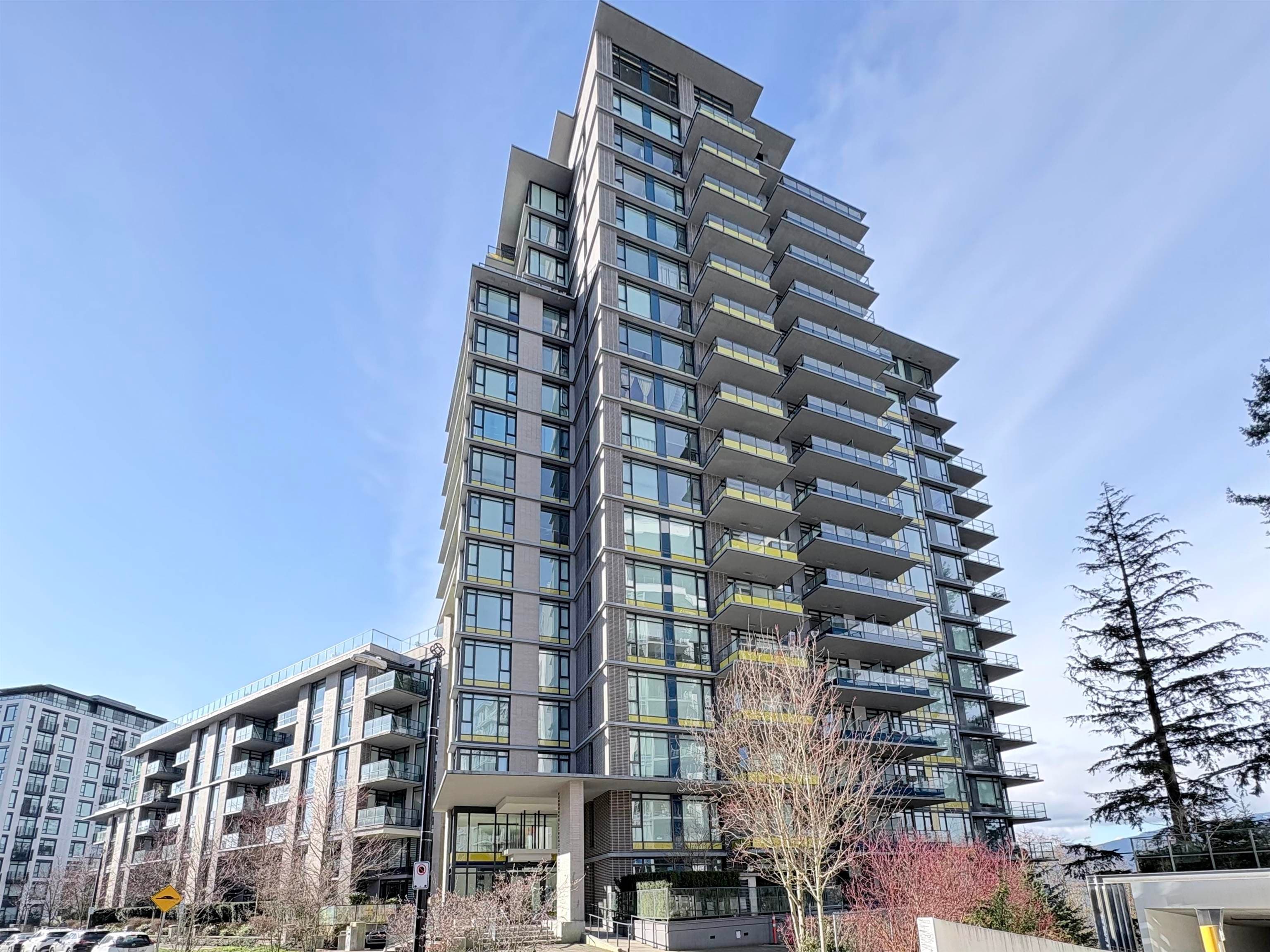 8842 University Crescent, Burnaby, V5A 0C8 — photo 2