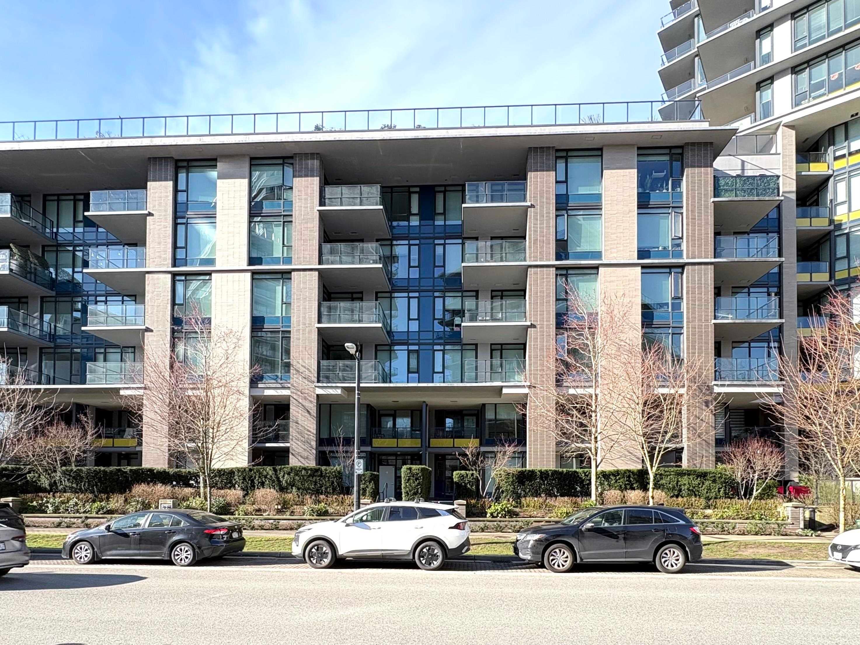8842 University Crescent, Burnaby, V5A 0C8 — photo 4