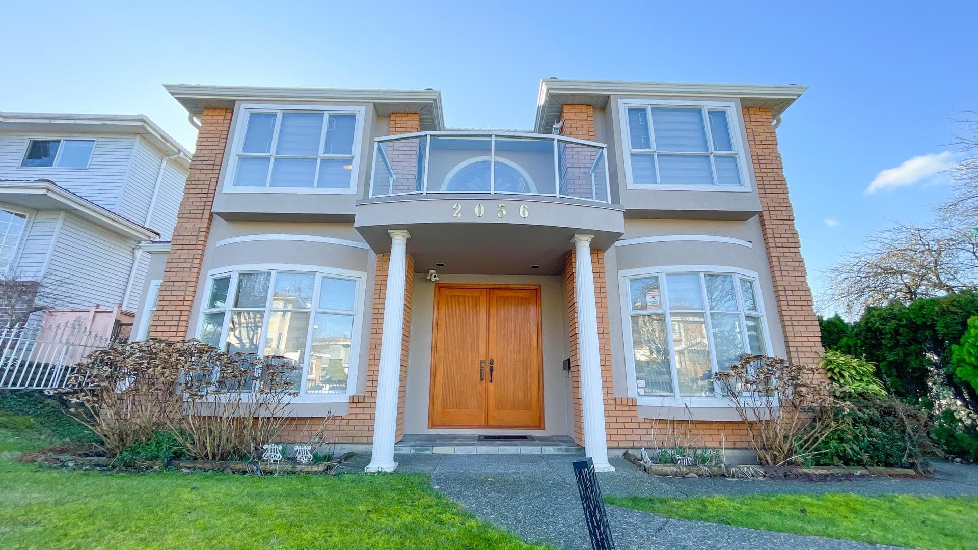 2056 Scarboro Avenue, Vancouver, V5P 2L3 — photo 1