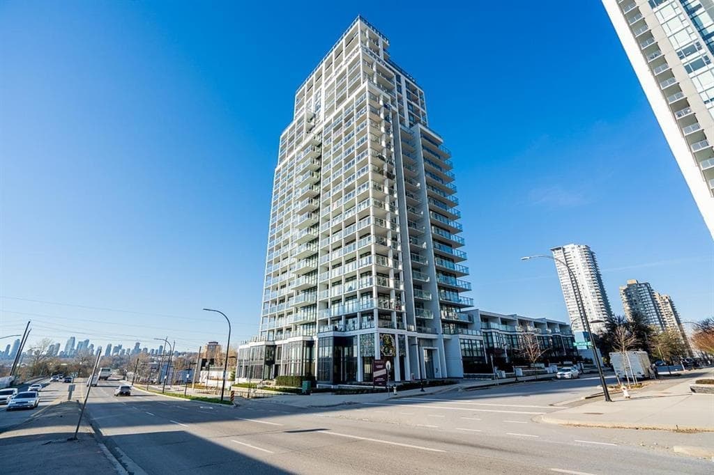303 - 4488 Juneau Street, Burnaby, V5C 0M4 — photo 2