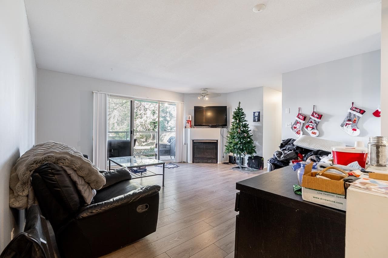 201 - 33839 Marshall Road, Abbotsford, V2S 1L6 — photo 2