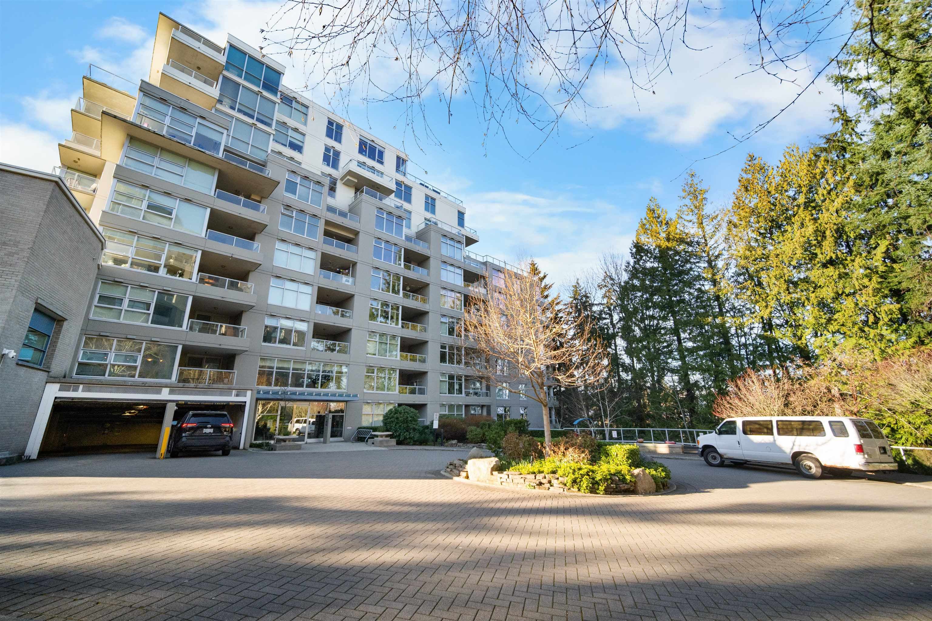 409 - 9232 University Crescent, Burnaby, V5A 0A3 — photo 1