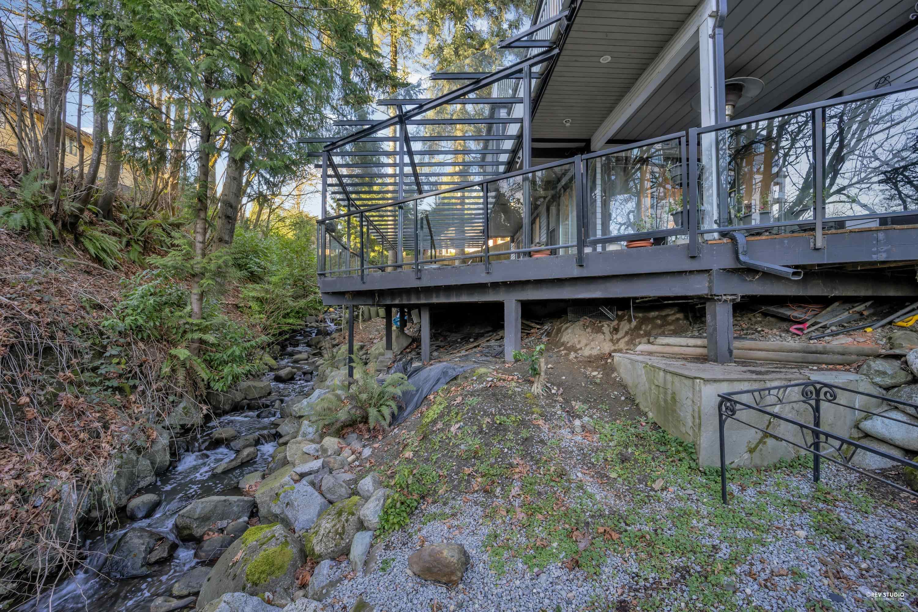 210 Nelson Street, Coquitlam, V3K 4M4 — photo 3