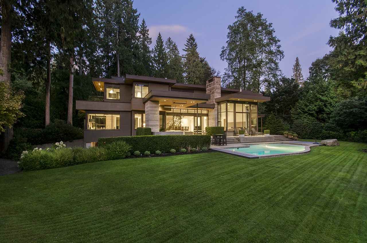 2998 Rosebery Avenue, West Vancouver, V7V 3A7 — photo 2