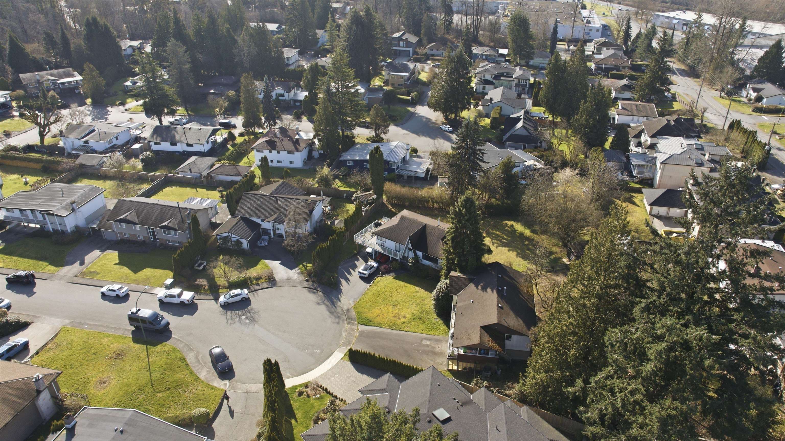 7148 Cardinal Court, Burnaby, V5A 1Y7 — photo 5