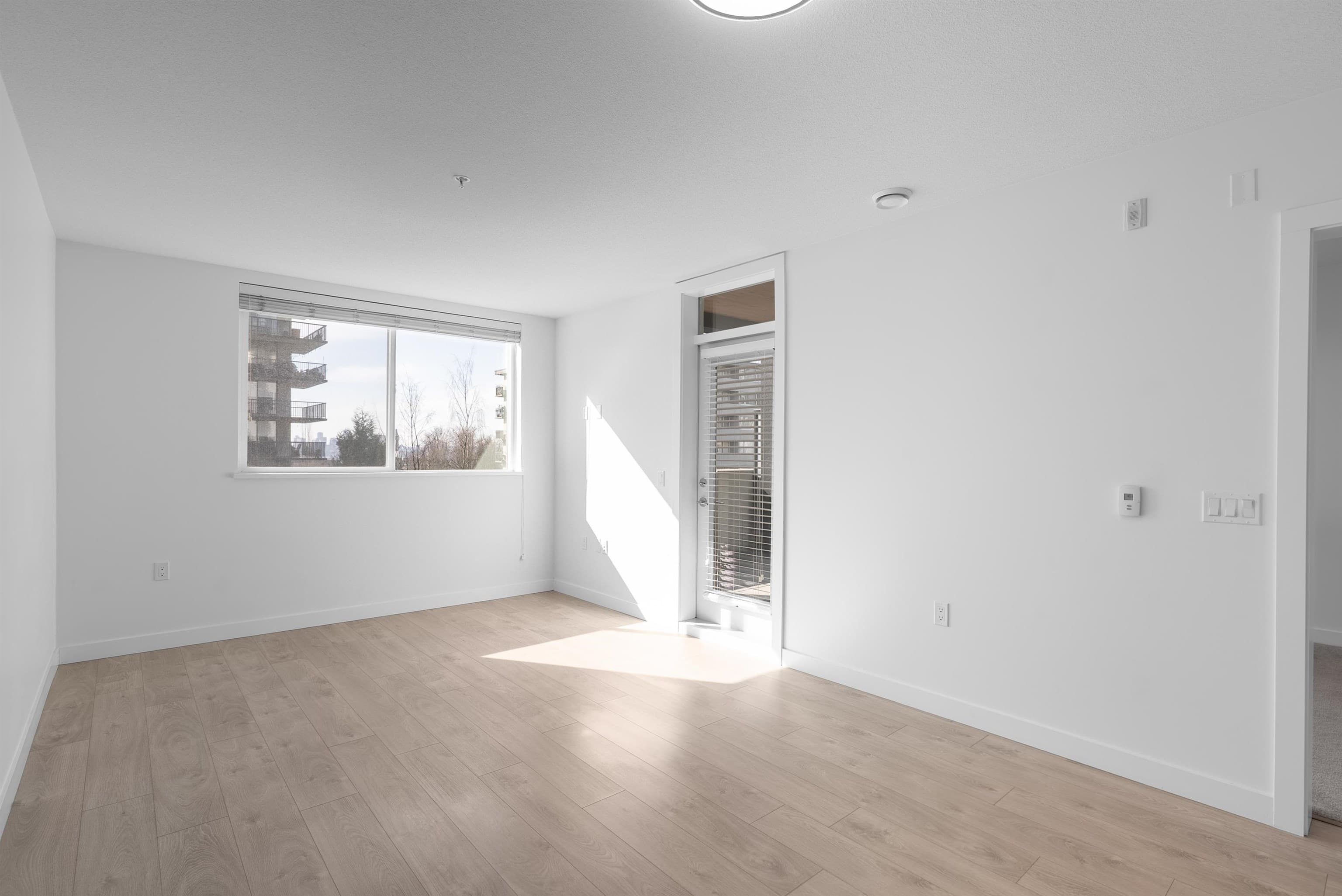 202 - 108 E 8th Street, North Vancouver, V7L 0H1 — photo 3