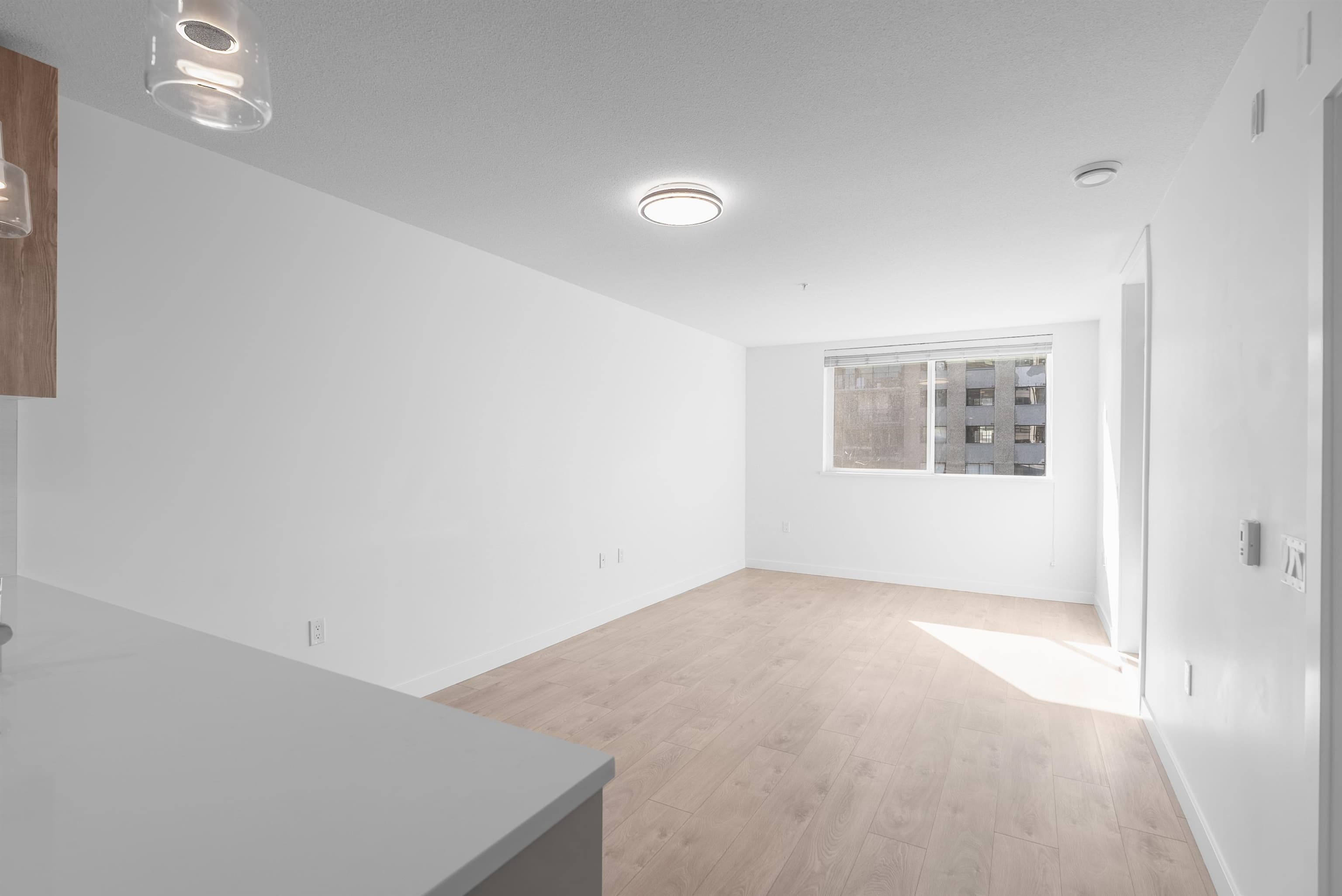 202 - 108 E 8th Street, North Vancouver, V7L 0H1 — photo 5