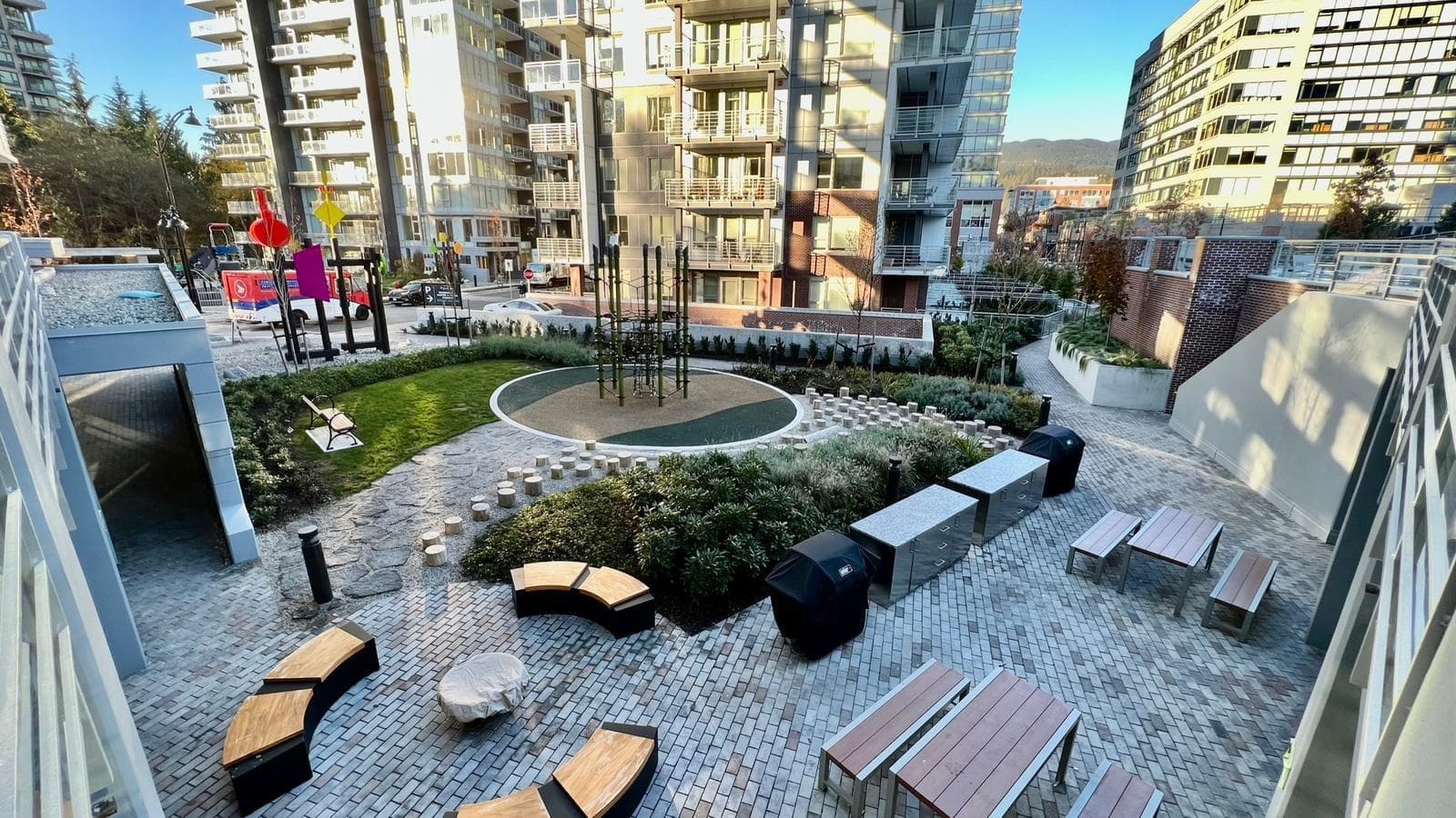 1805 - 305 Morrissey Road, Port Moody, V3H 0M3 — photo 2