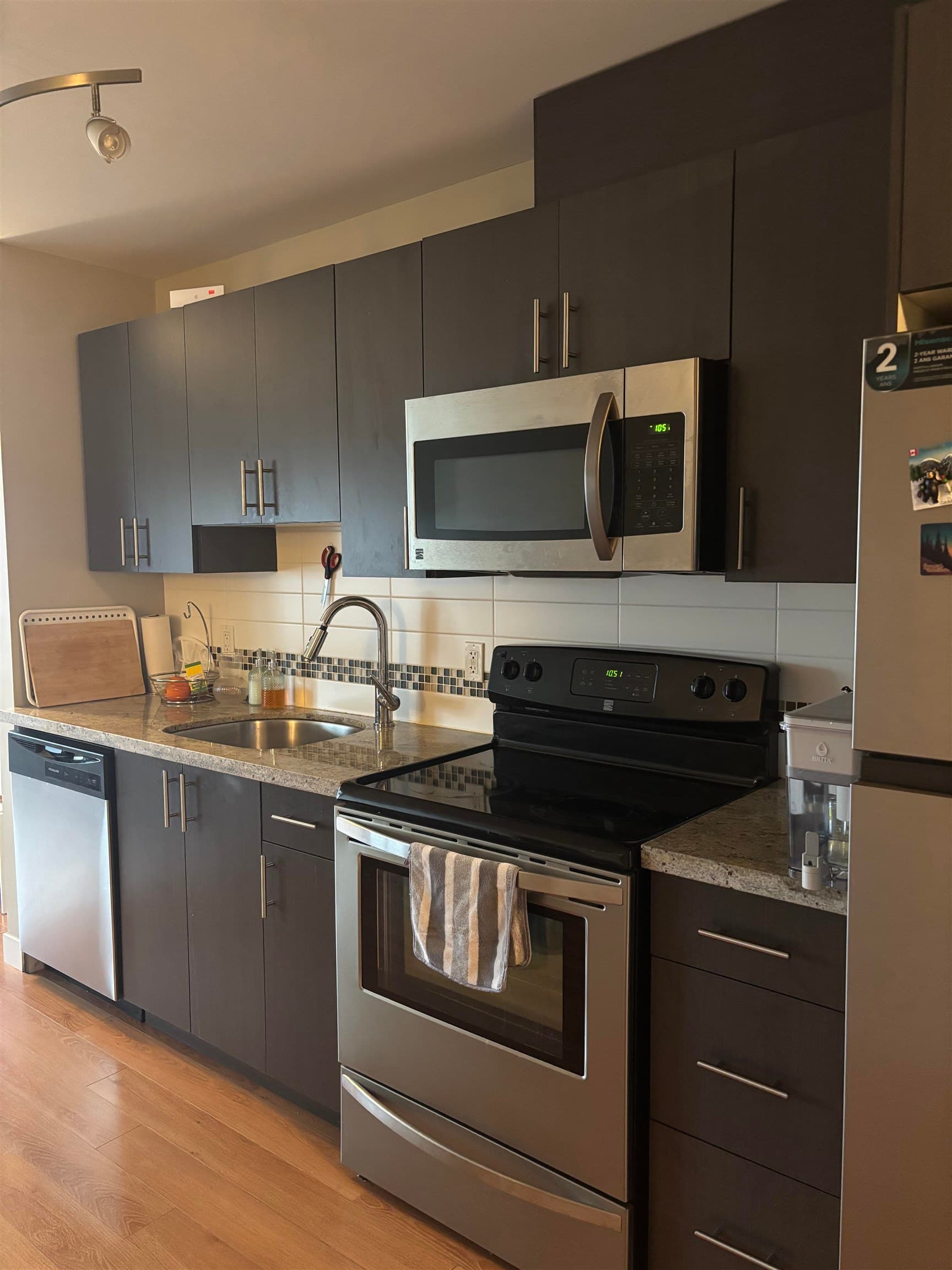 305 - 7738 Edmonds Street, Burnaby, V3N 1B8 — photo 3