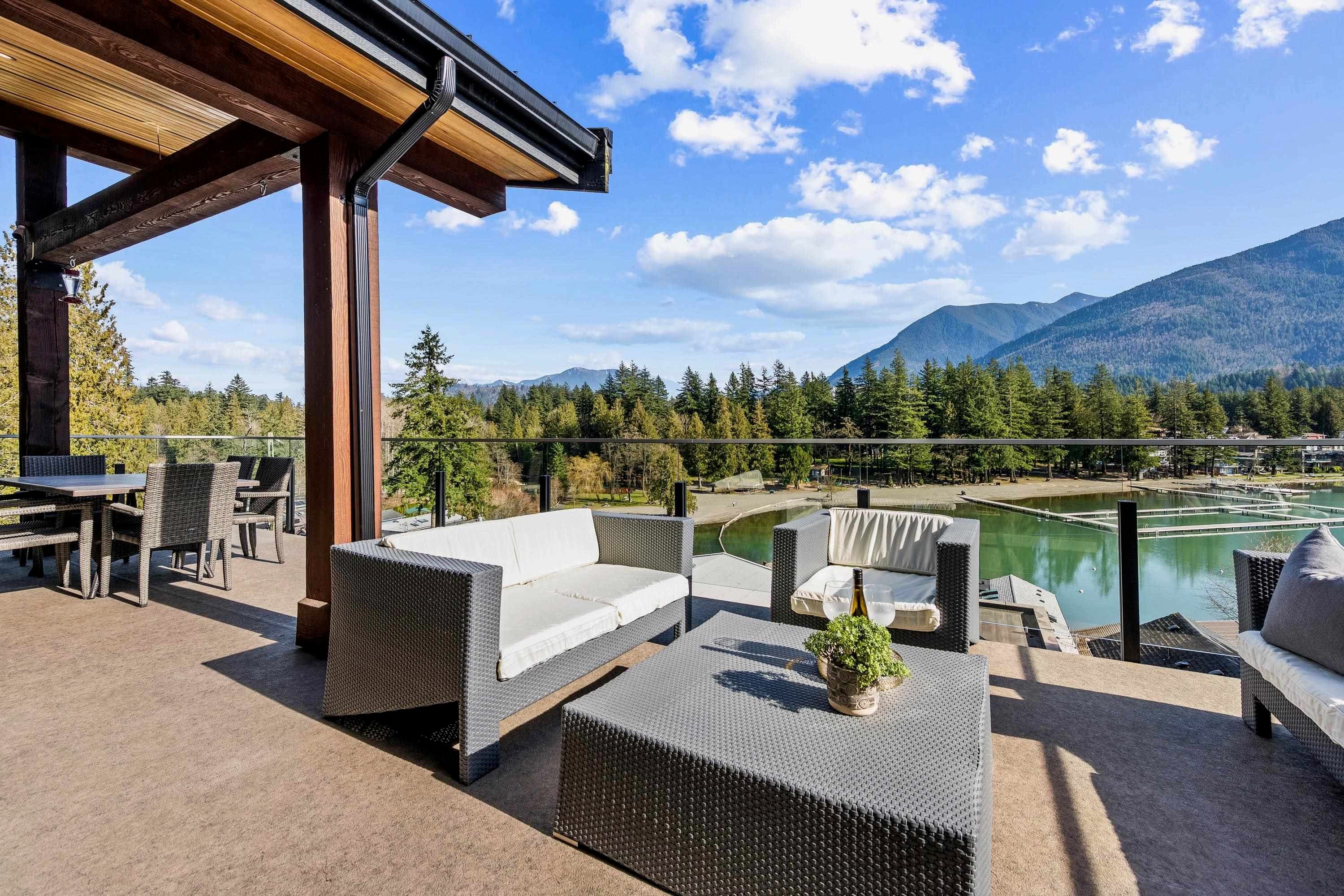 309 Munroe Avenue, Cultus Lake, V2R 5A2 — photo 2