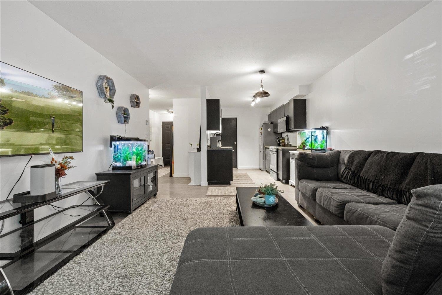 111 - 7694 Evans Road, Sardis, V2R 3W3 — photo 1