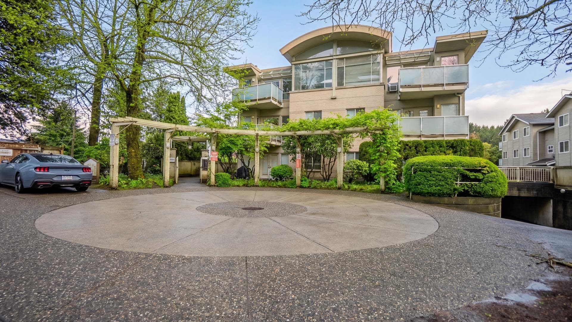 12 - 33682 Marshall Road, Abbotsford, V2S 1L1 — photo 1