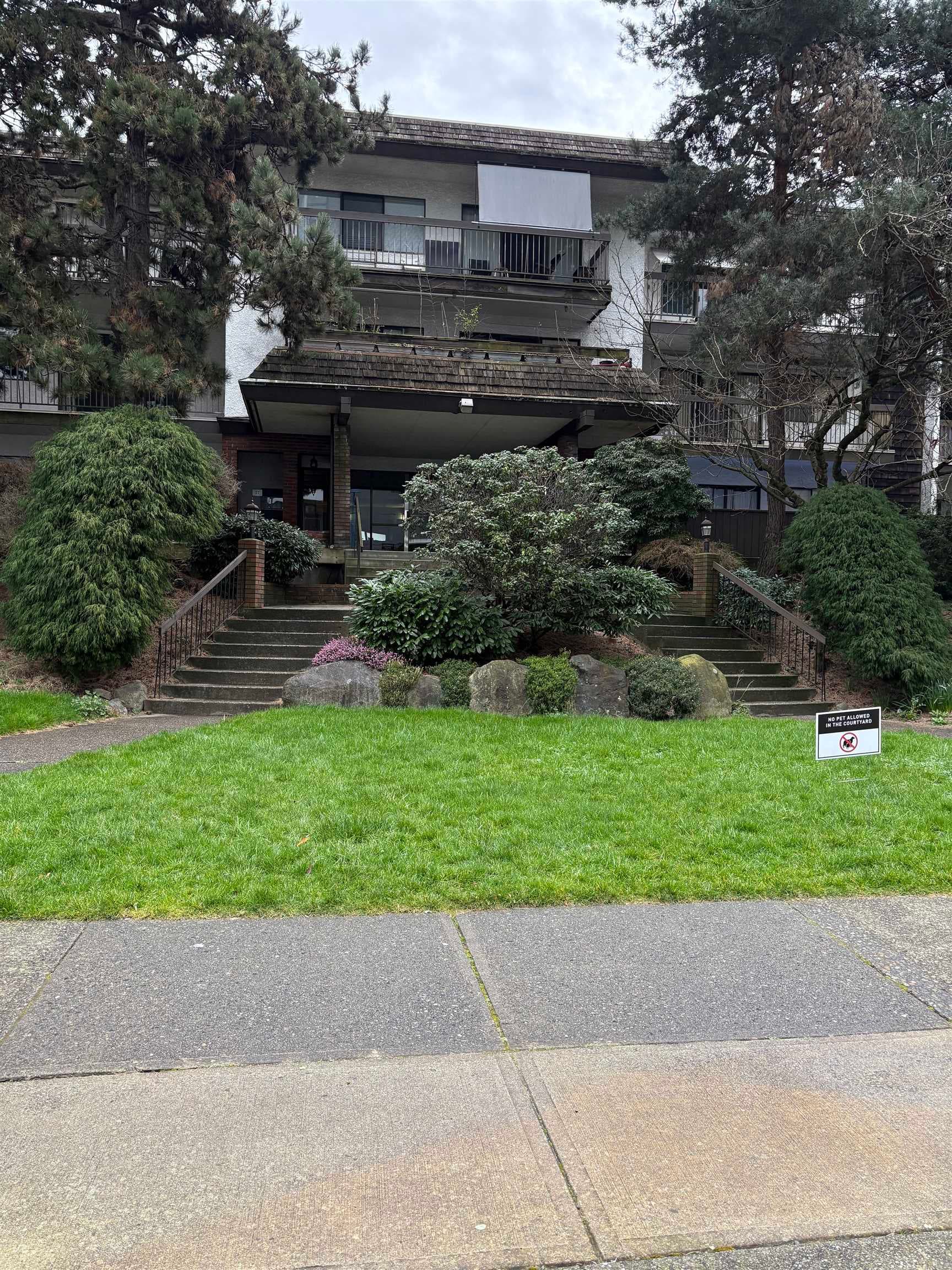 206 - 6560 Buswell Street, Richmond, V6Y 2G7 — photo 1