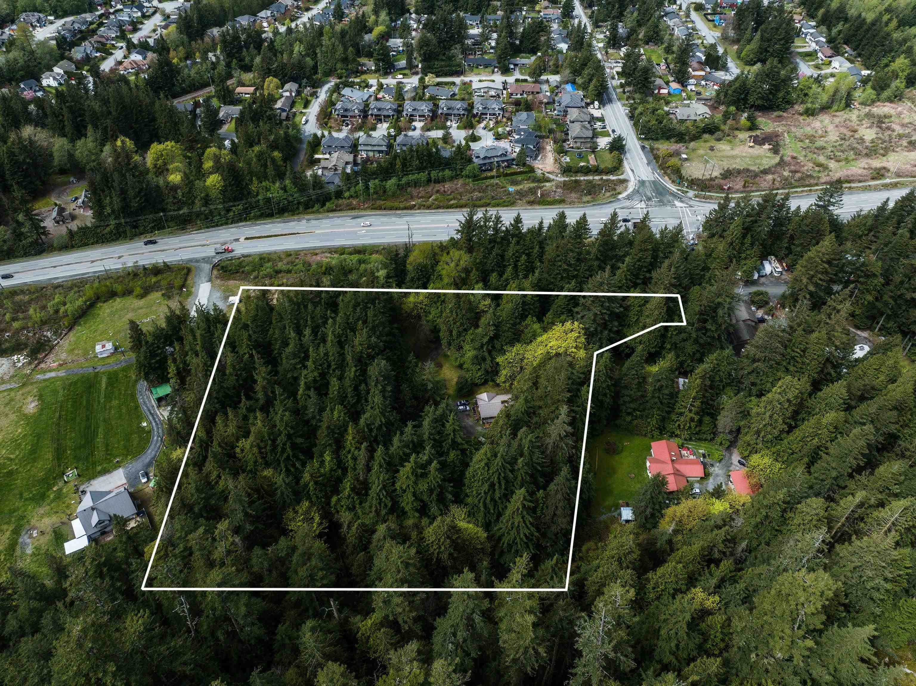 1774 Depot Road, Squamish, V8B 0P6 — photo 2
