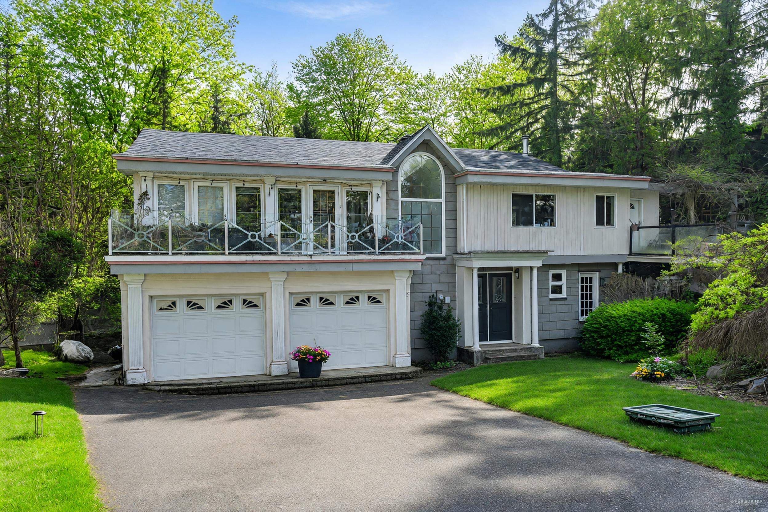 4621 Woodburn Place, West Vancouver, V7S 2W8 — photo 1