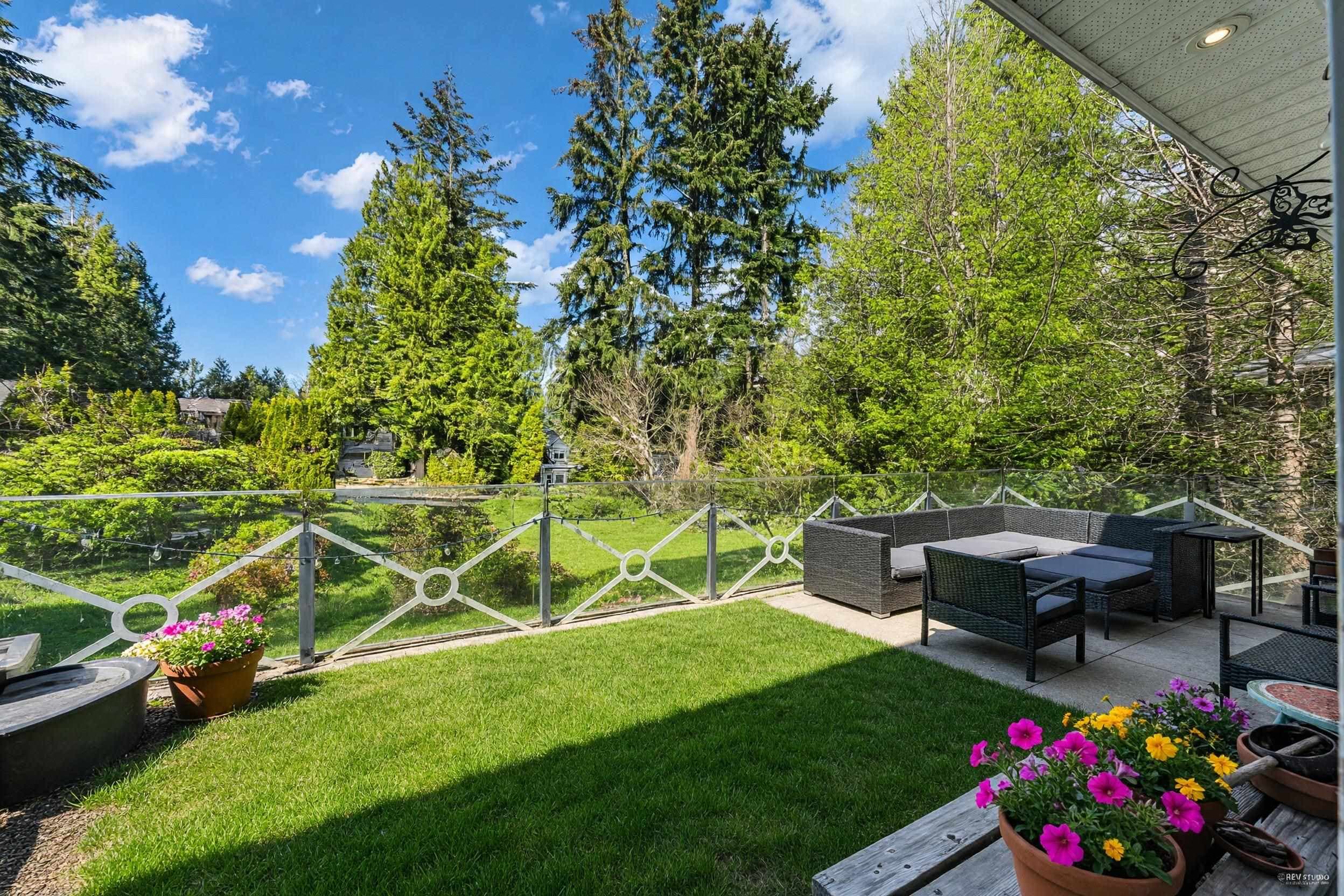 4621 Woodburn Place, West Vancouver, V7S 2W8 — photo 4