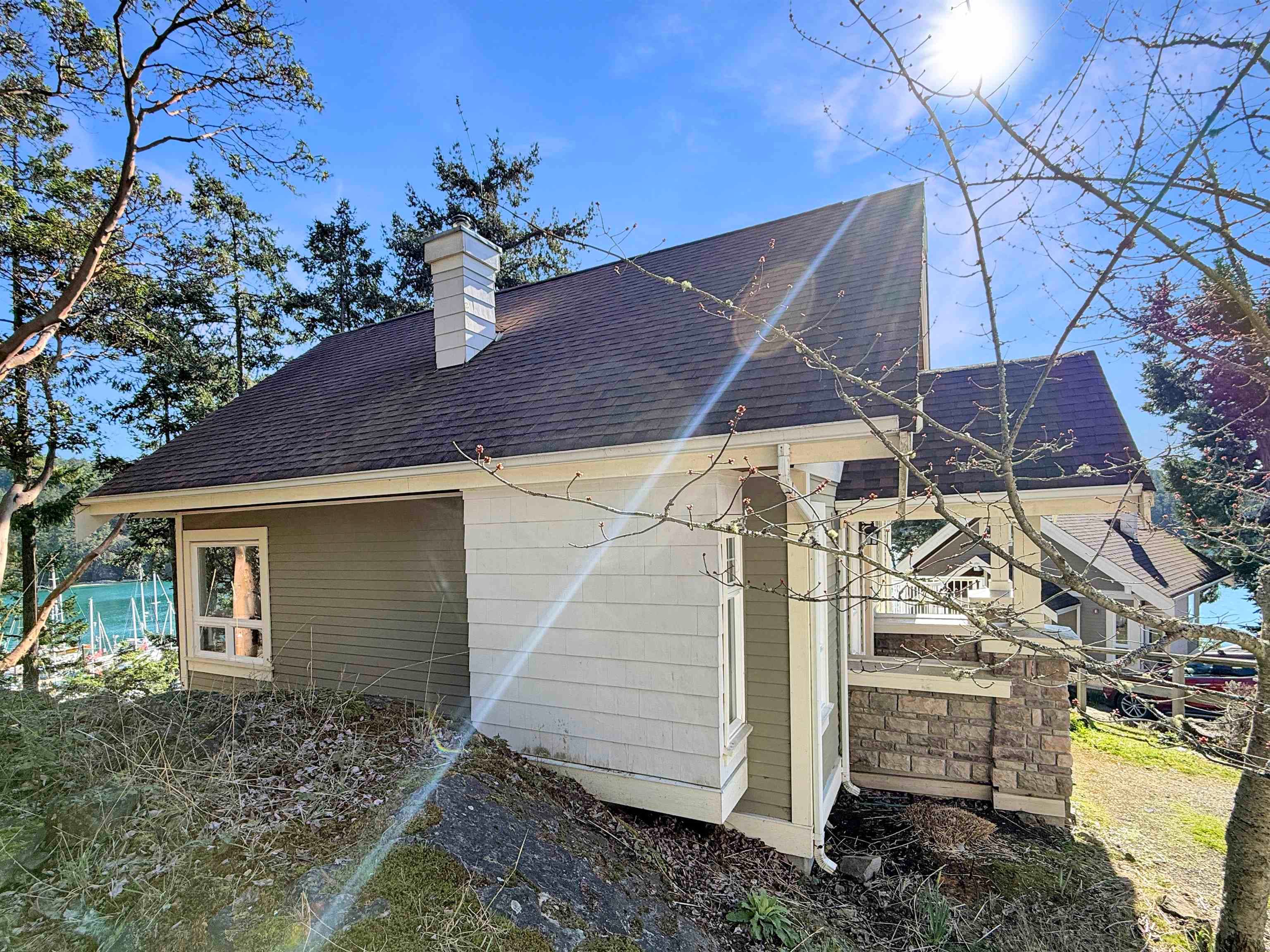 14C - 2315 Mackinnon Road, Pender Island, V0N 2M1 — photo 2