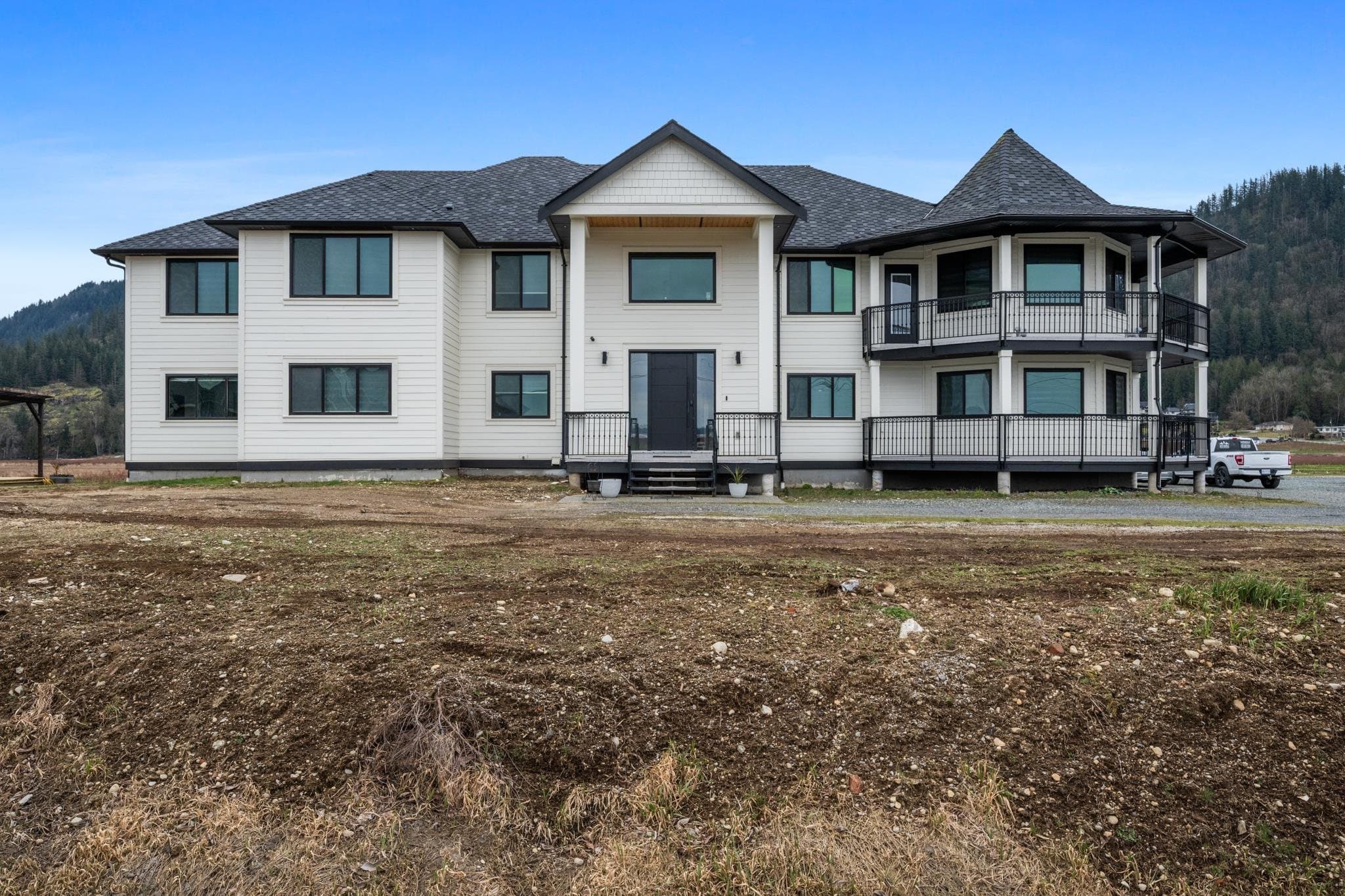 5390 Beharrell Road, Abbotsford, V3G 1P8 — photo 1
