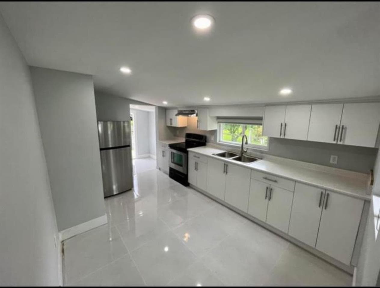 9518 Robson Street, Chilliwack, V2P 4E5 — photo 1