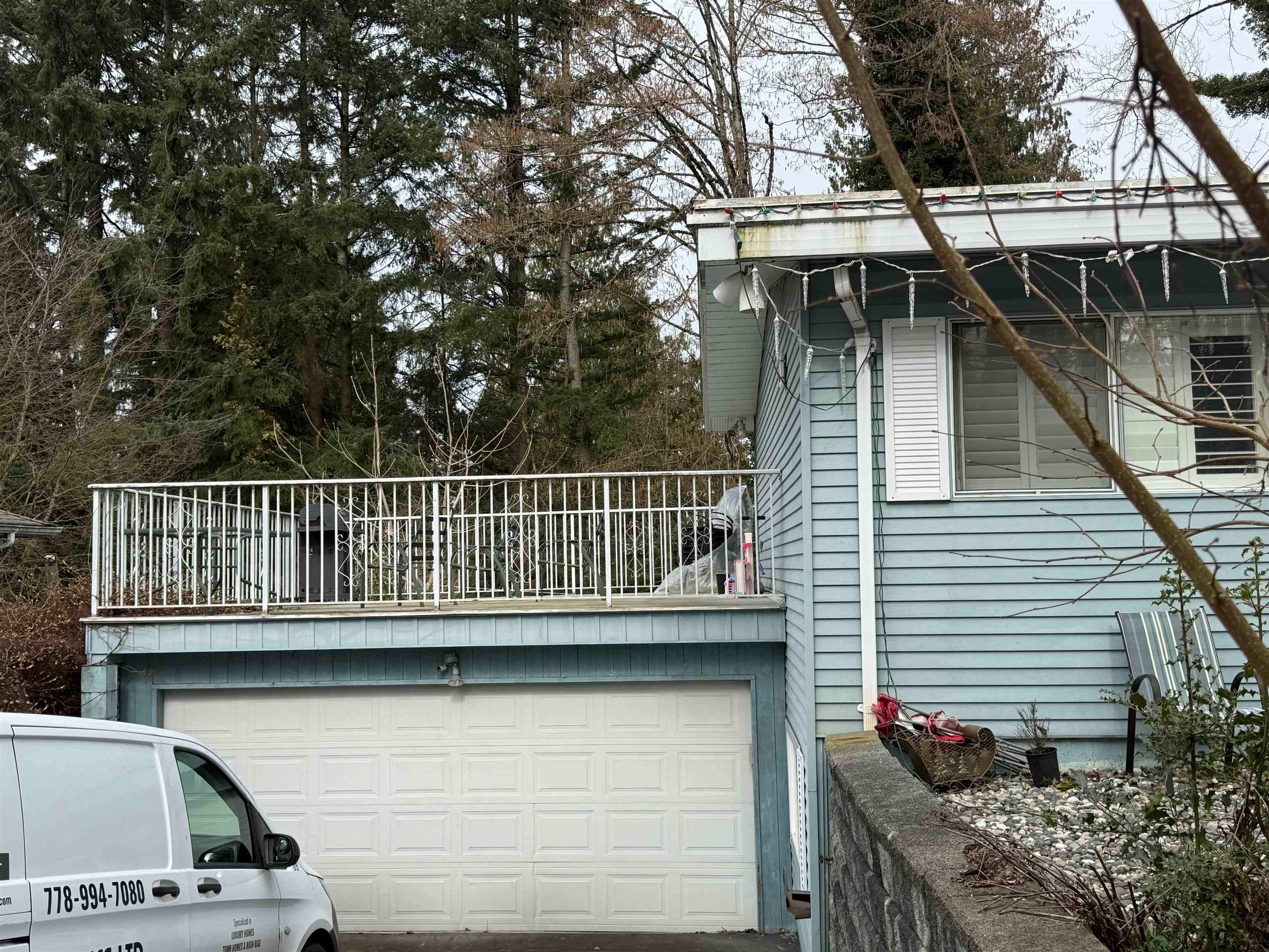 13833 114 Avenue, Surrey, V3R 2L8 — photo 3
