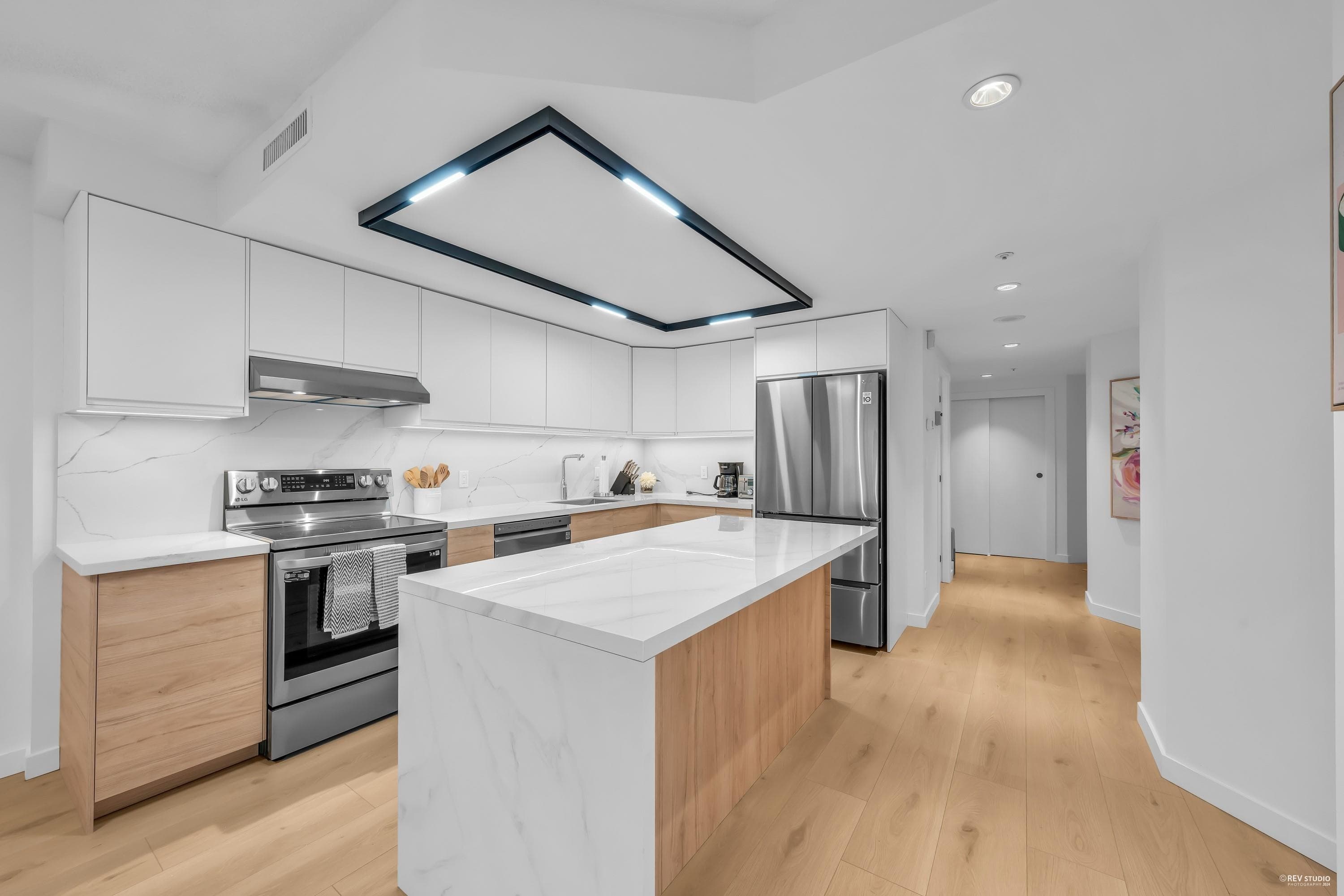 910 - 1050 Burrard Street, Vancouver, V6Z 2S3 — photo 5