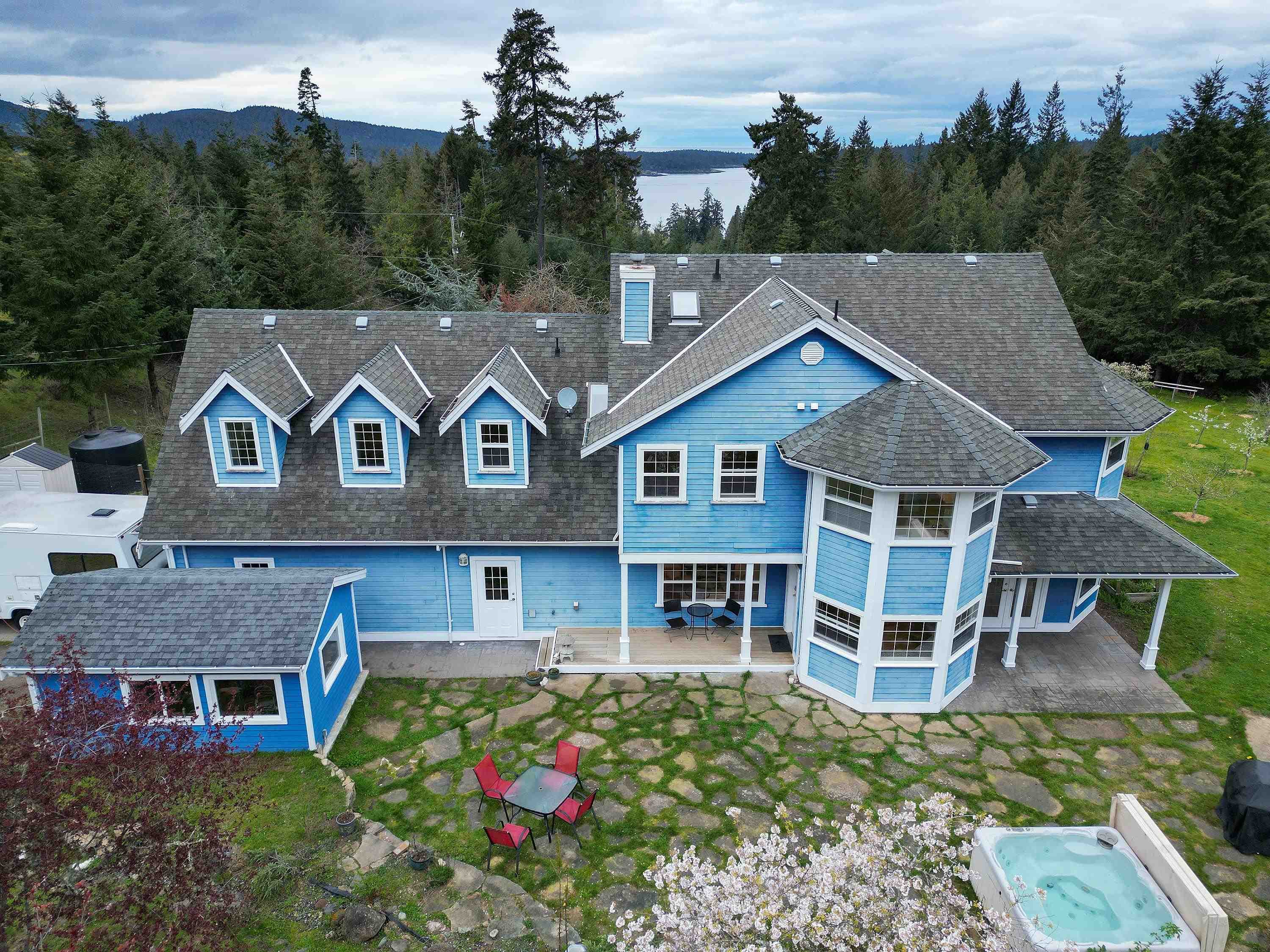 488 Mckercher Road, Mayne Island, V0N 2J2 — photo 5