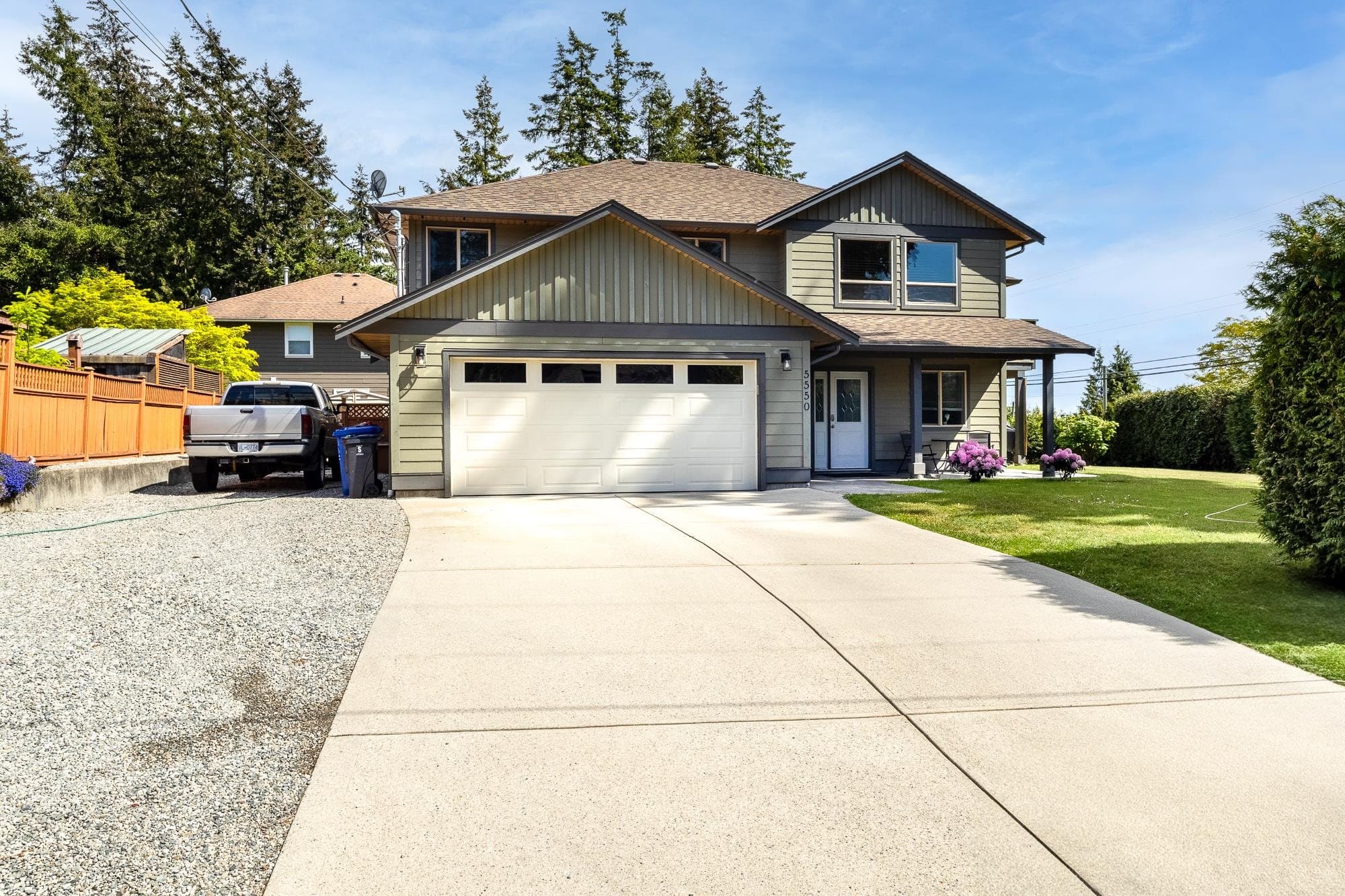 5550 Winter Road, Sechelt, V7Z 0M5 — photo 2