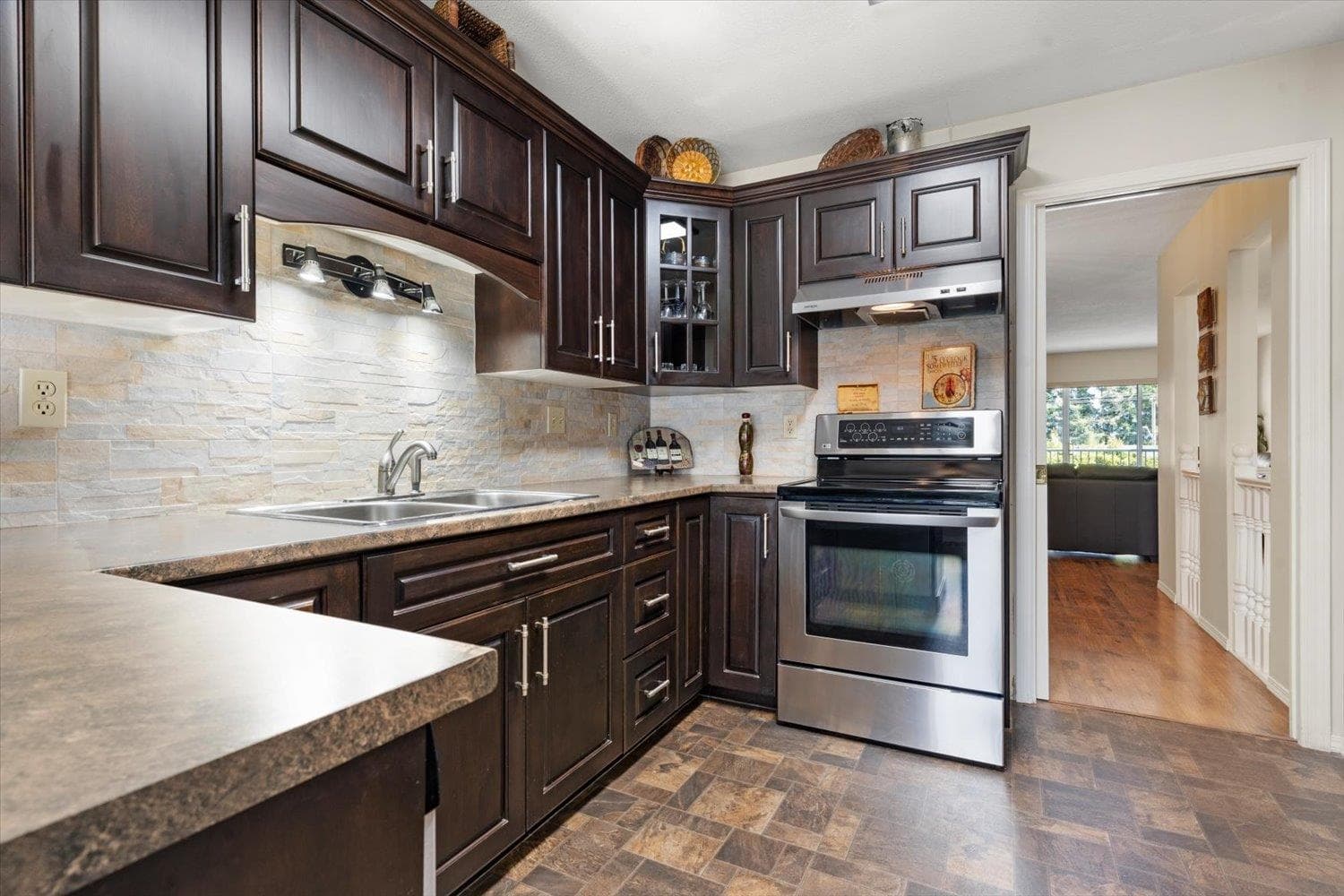 14 - 33922 King Road, Abbotsford, V2S 7N1 — photo 1