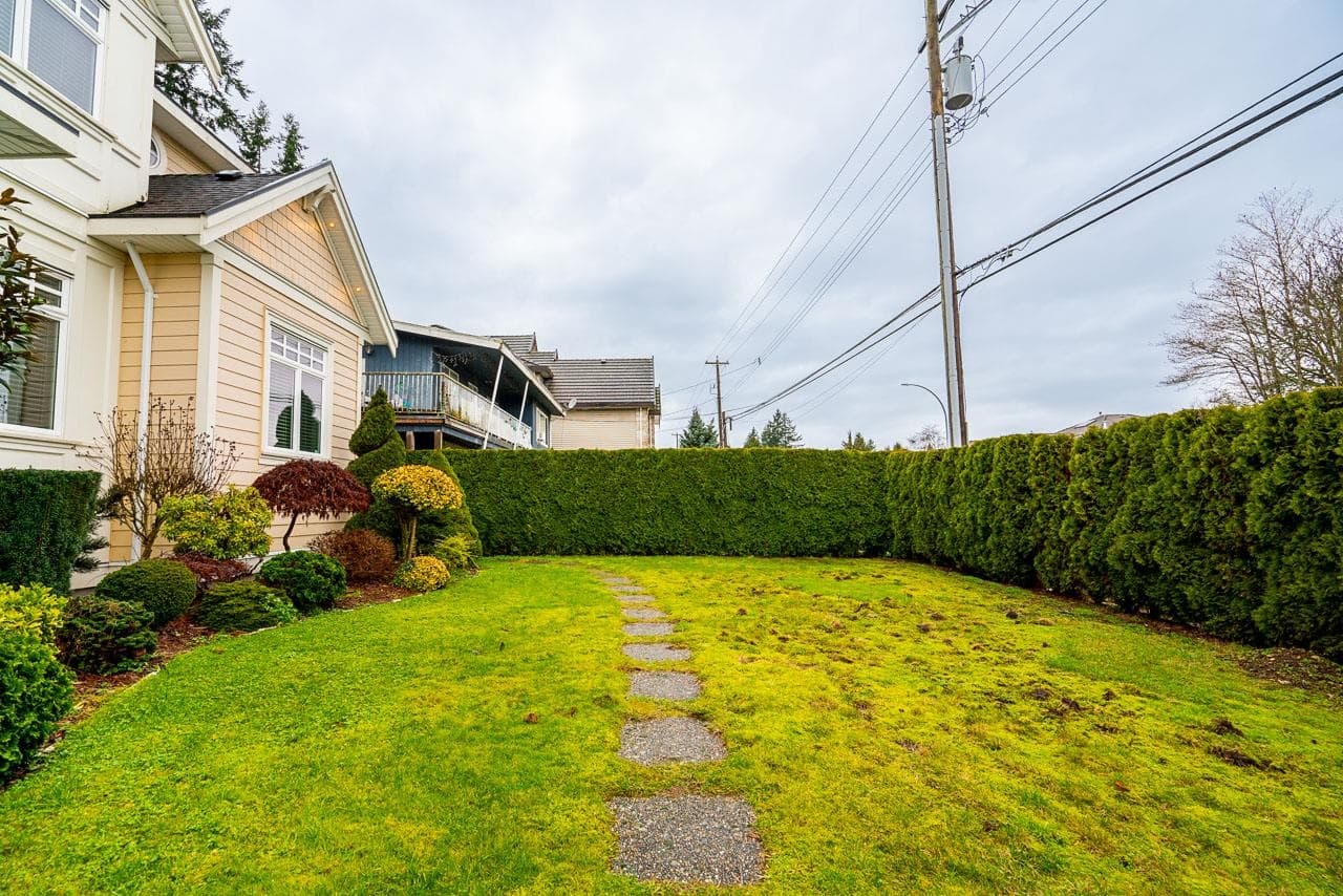 13530 60 Avenue, Surrey, V3X 2M5 — photo 4