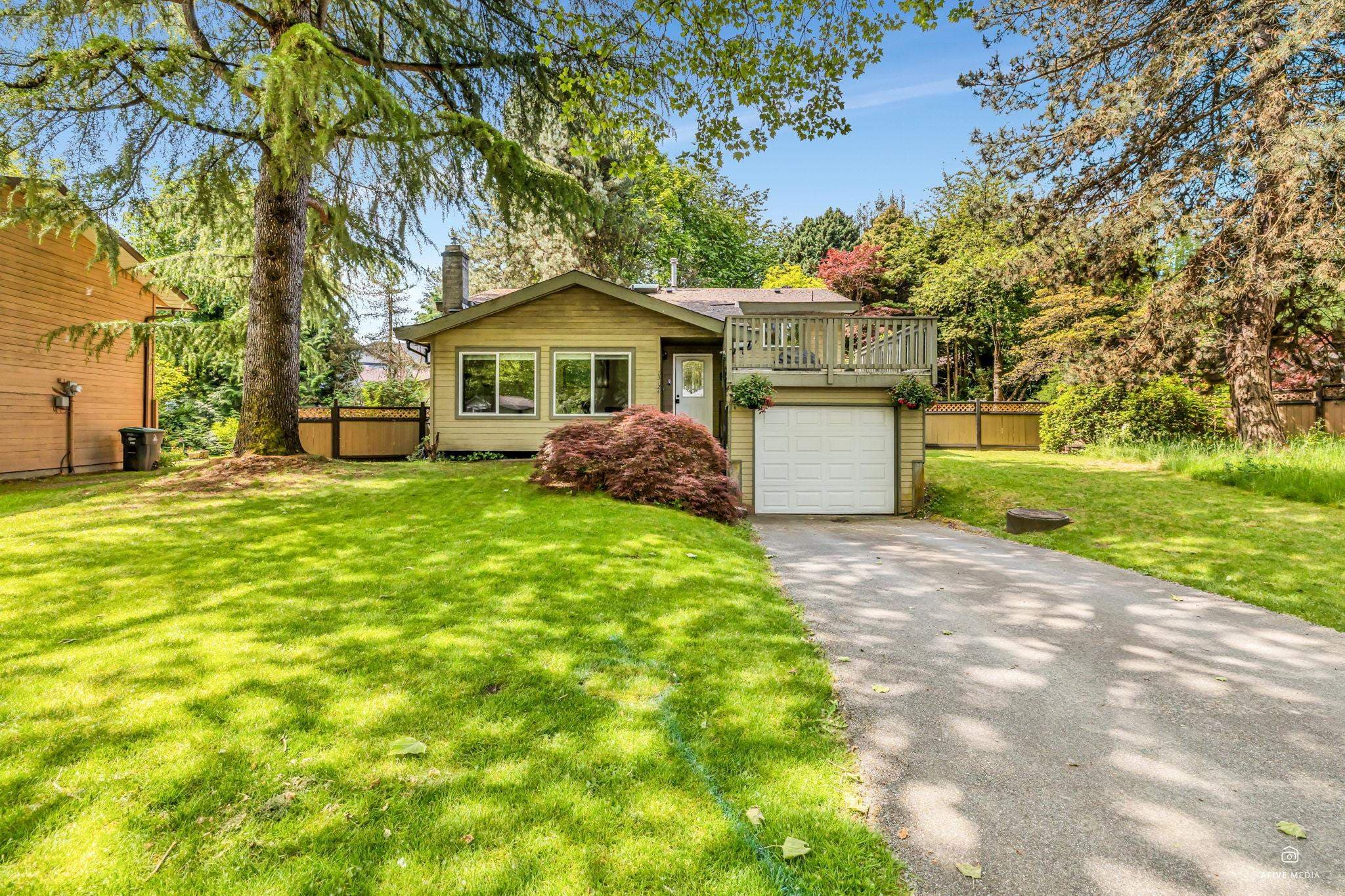 13124 Doone Place, Surrey, V3V 6R8 — photo 1