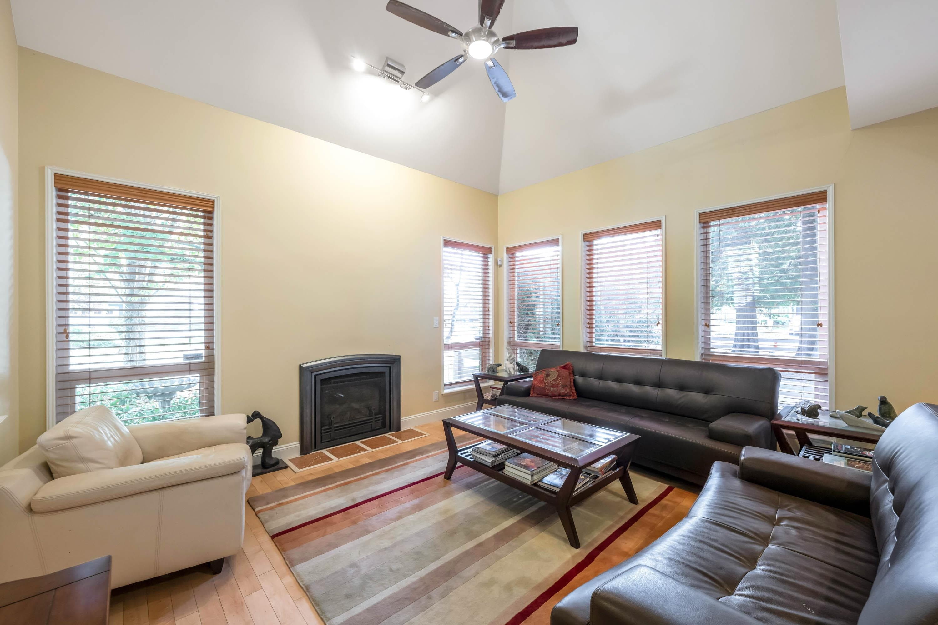 8 - 15055 20th Avenue, Surrey, V4A 9Y2 — photo 3