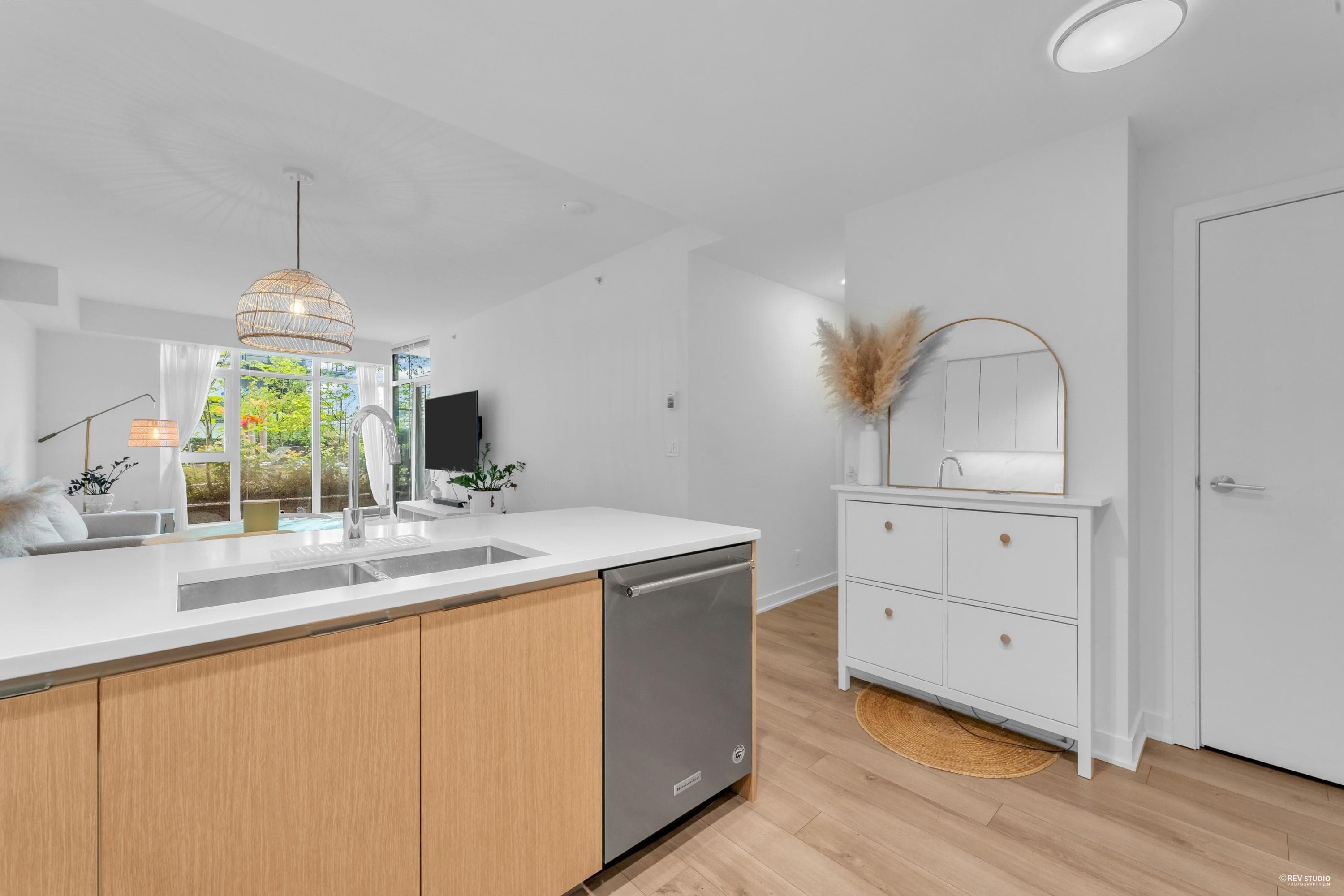 103 - 8940 University Crescent, Burnaby, V5A 0E7 — photo 3