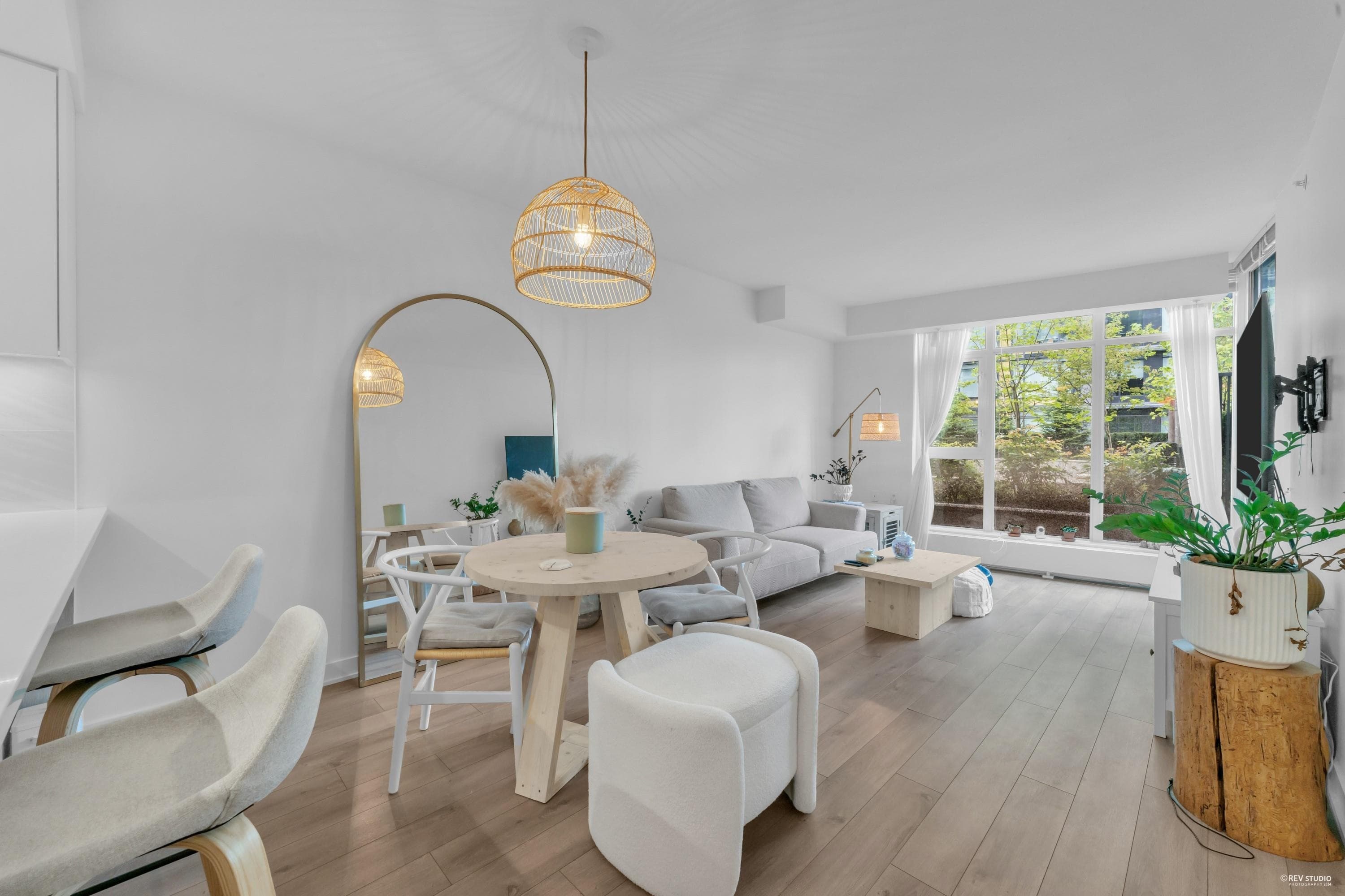 103 - 8940 University Crescent, Burnaby, V5A 0E7 — photo 1