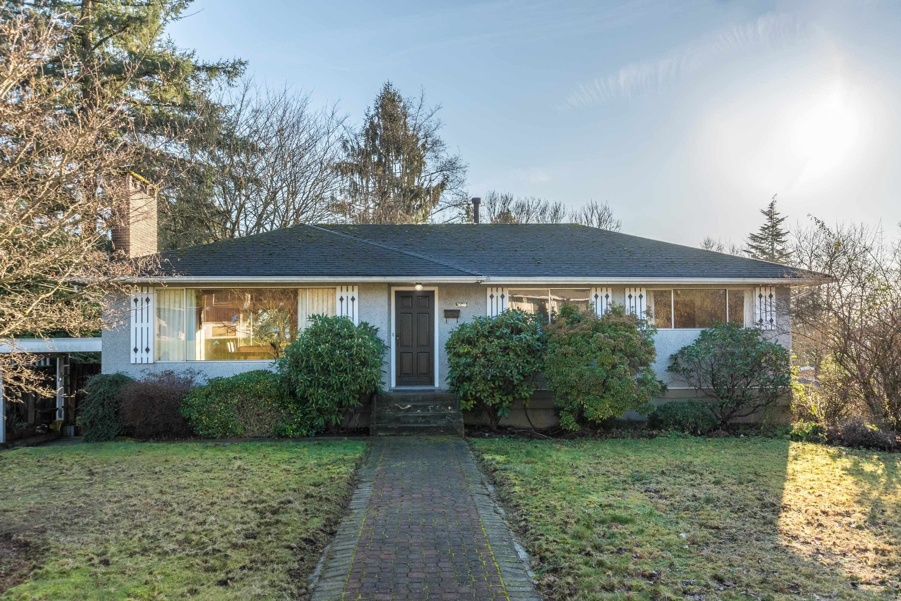 7046 Hillview Street, Burnaby, V5A 1Y3 — photo 2