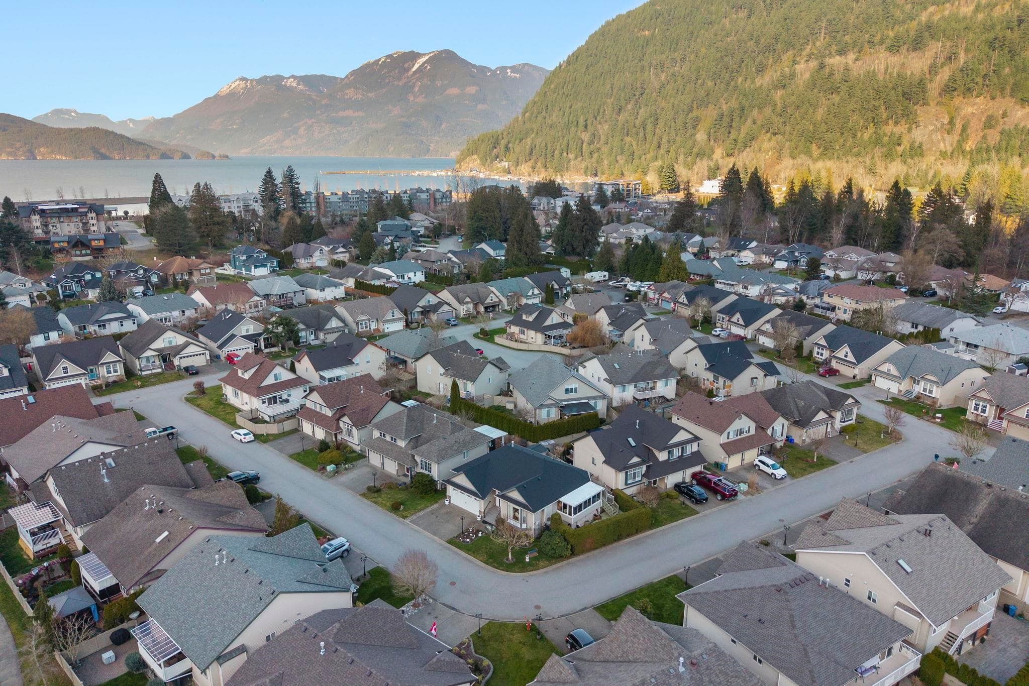 41 - 349 Walnut Avenue, Harrison Hot Springs, V0M 1K0 — photo 2