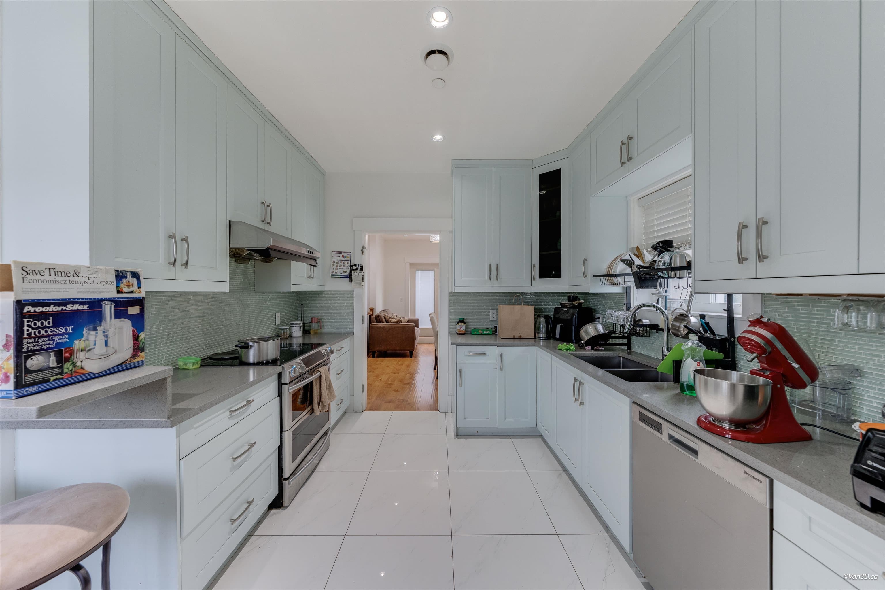 763 E 57th Avenue, Vancouver, V5X 1T3 — photo 4
