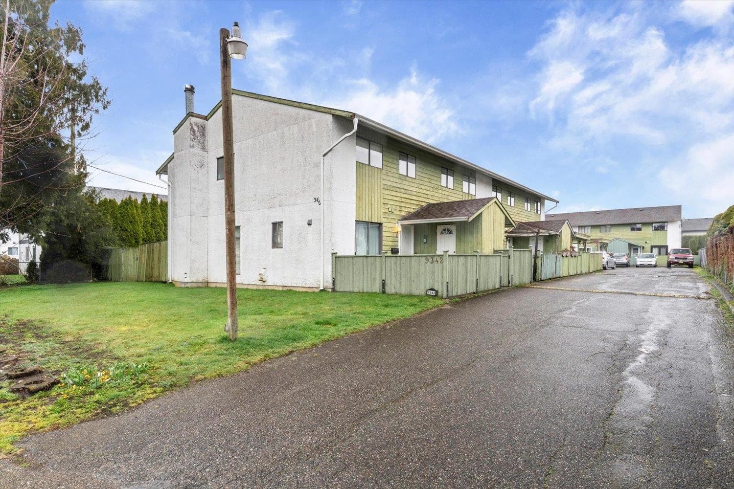 2 - 9342 Hazel Street, Chilliwack