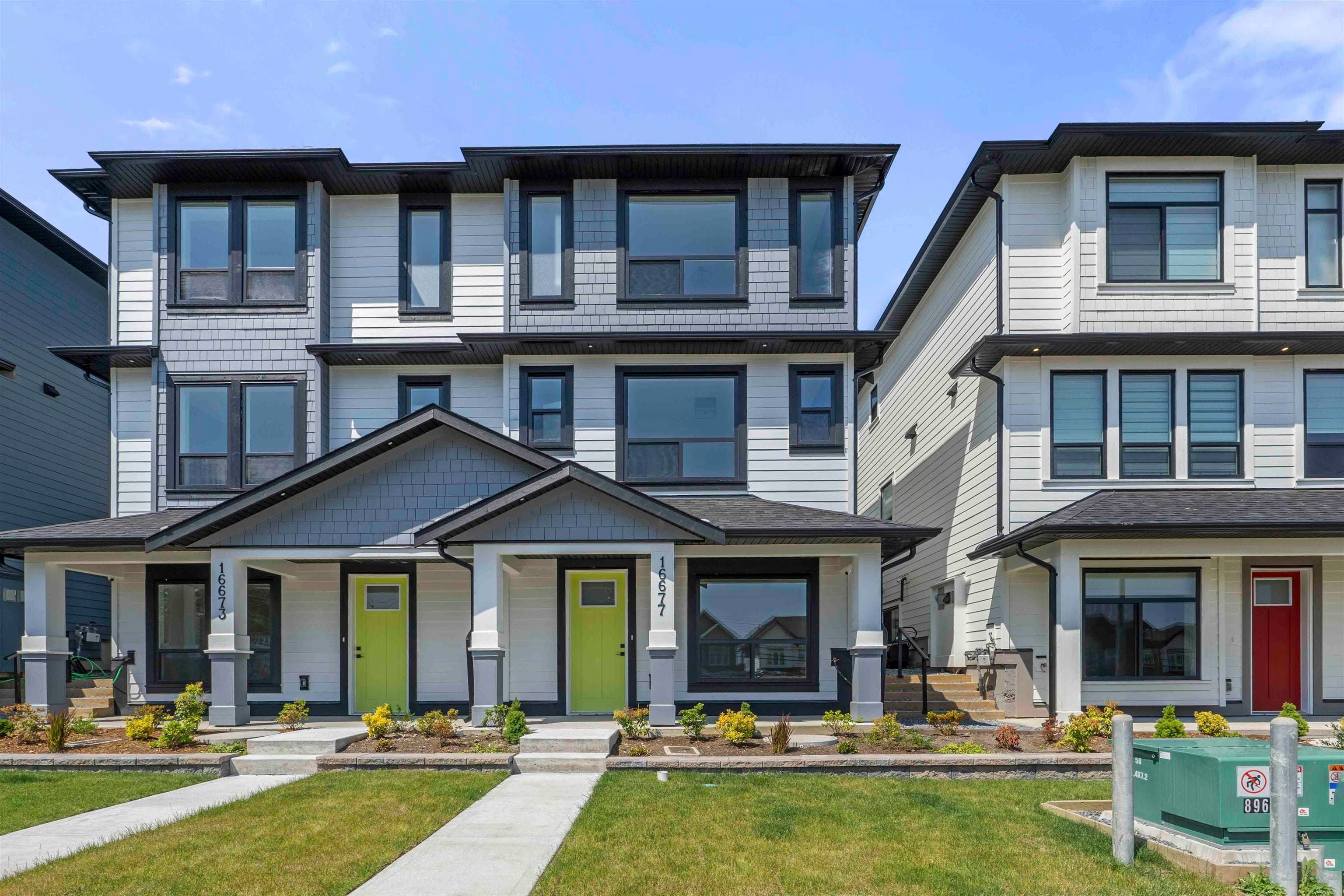 16677 16 Avenue, Surrey, V3S 9X7 — photo 4