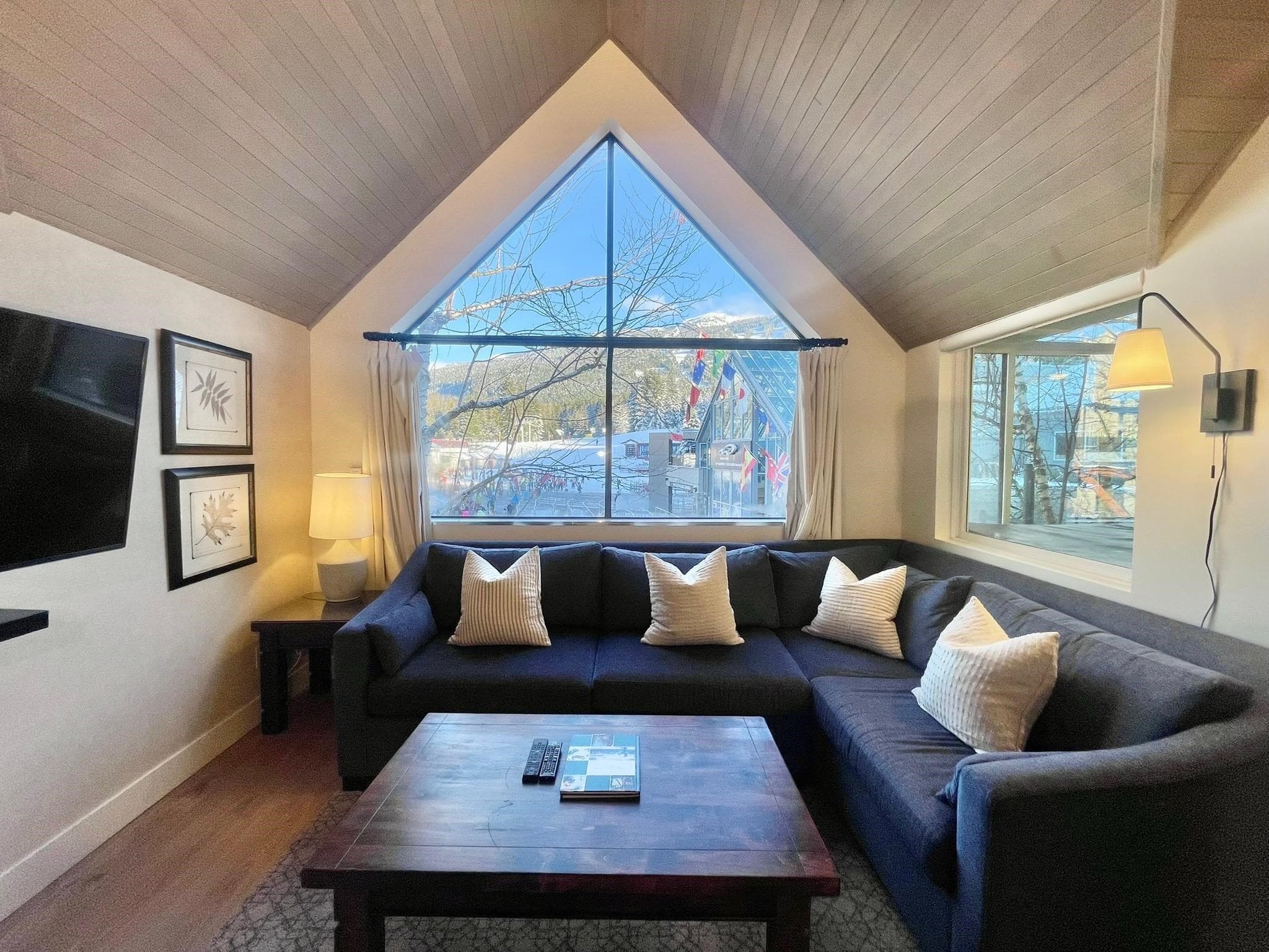 Week 9 - 4293 Mountain Square, Whistler, V8E 1B8 — photo 1