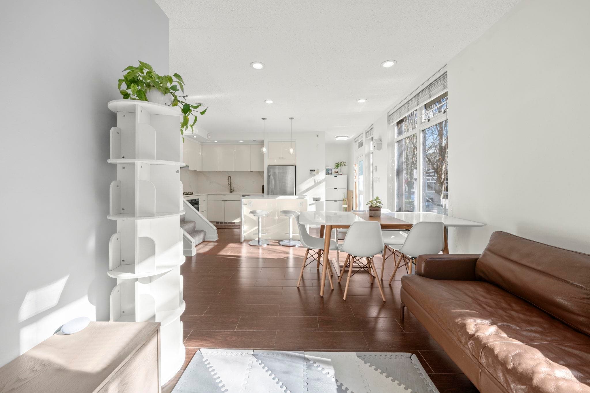 1053 Homer Street, Vancouver, V6B 2X5 — photo 4