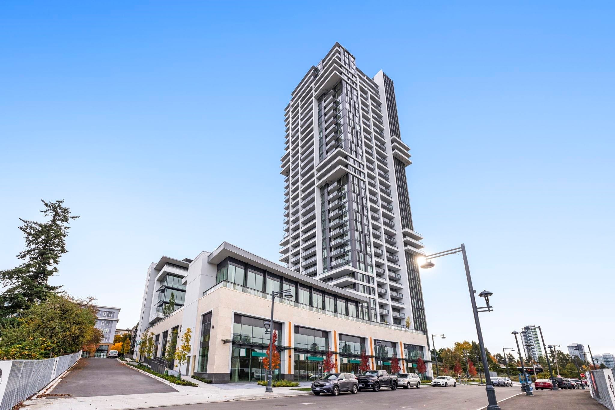 1810 - 13675 107a Avenue, Surrey