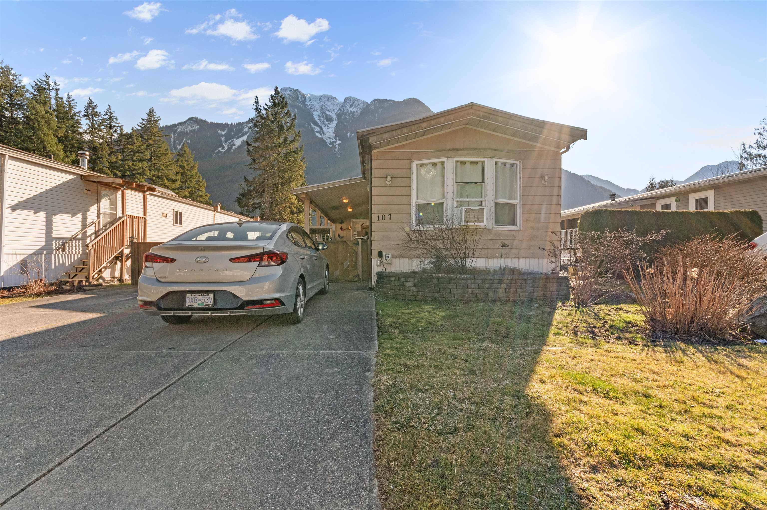 107 - 65367 Kawkawa Lake Road, Hope, V0X 1L1 — photo 1