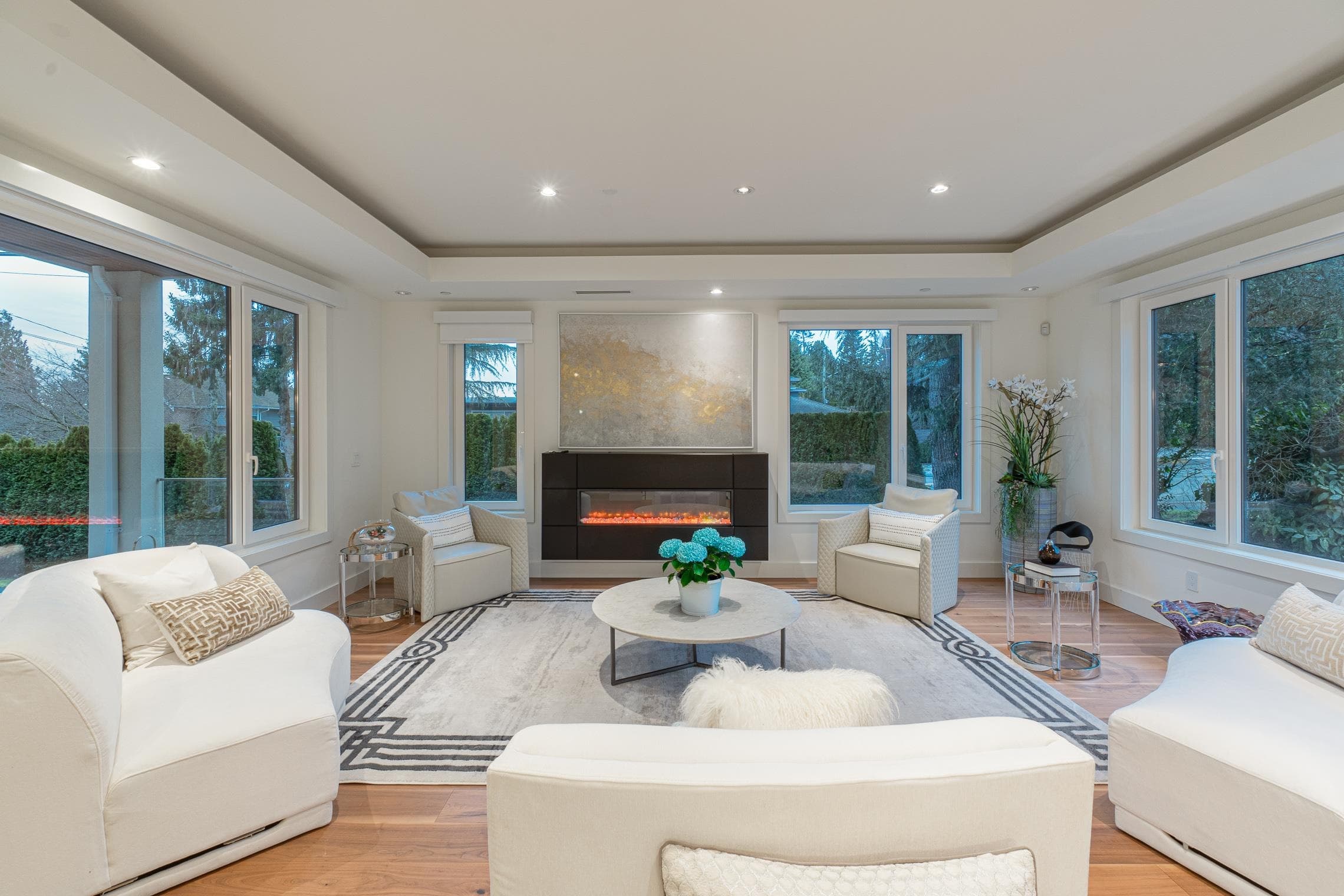 13600 Blackburn Avenue, White Rock, V4B 2Y8 — photo 5
