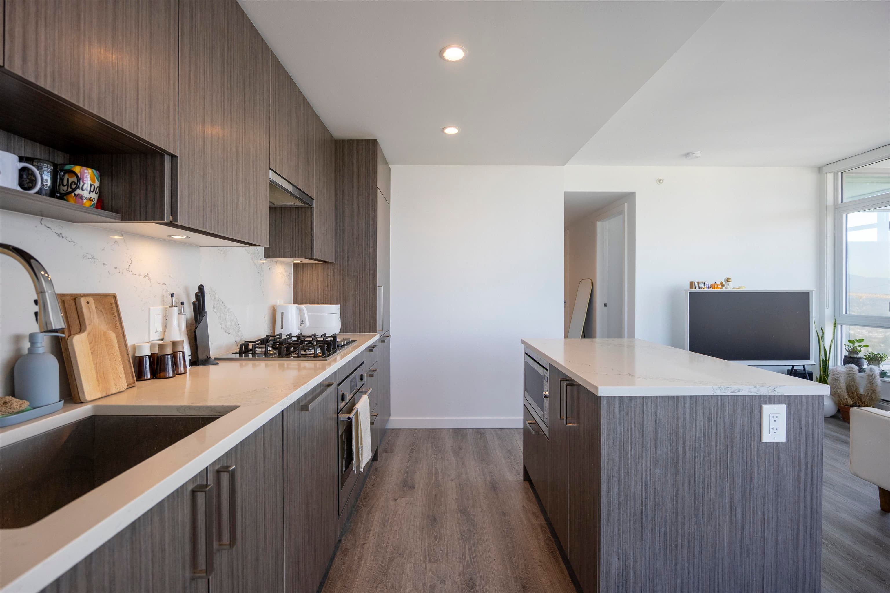 3802 - 13350 Central Avenue, Surrey, V3T 0S1 — photo 4