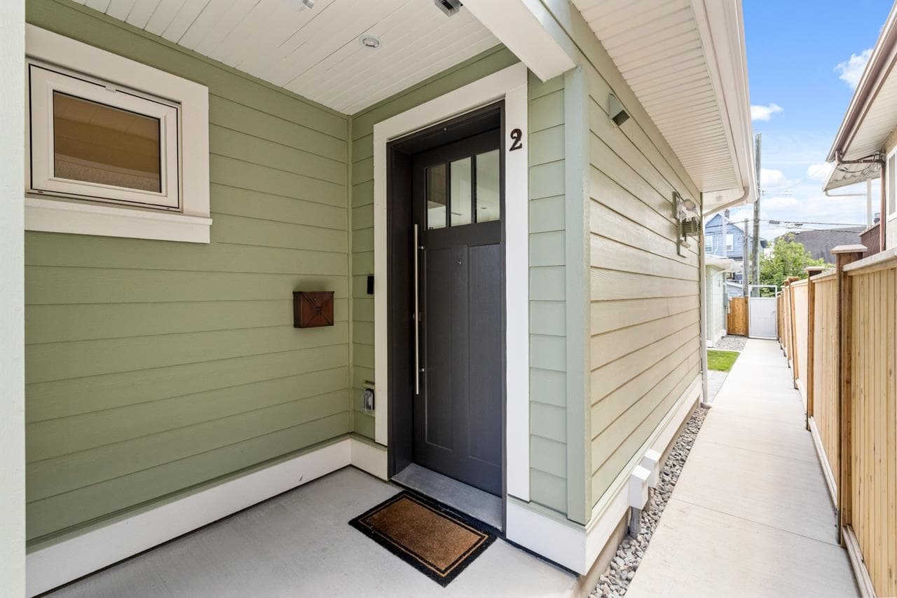 2 - 2528 Turner Street, Vancouver, V5K 2E8 — photo 2