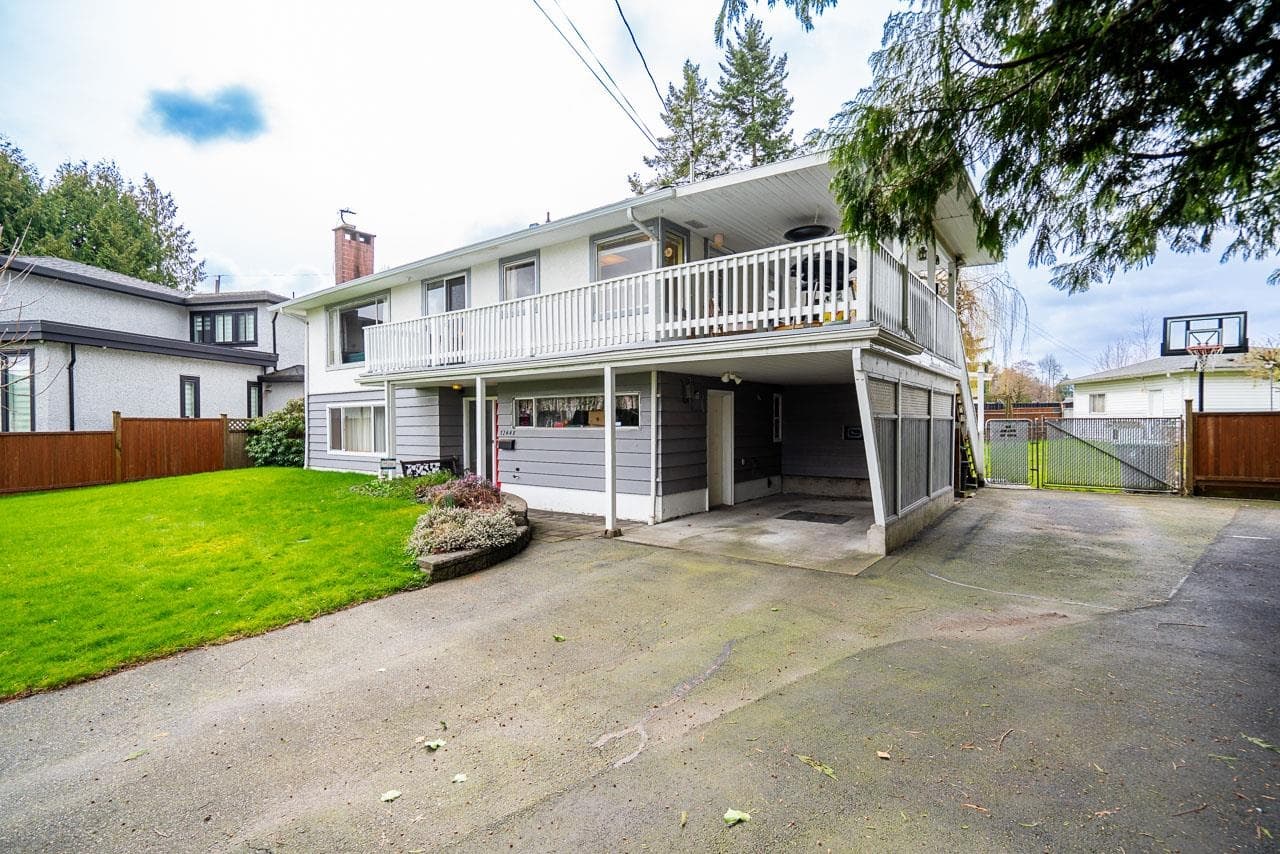 12448 97b Street, Surrey, V3V 2H8 — photo 2