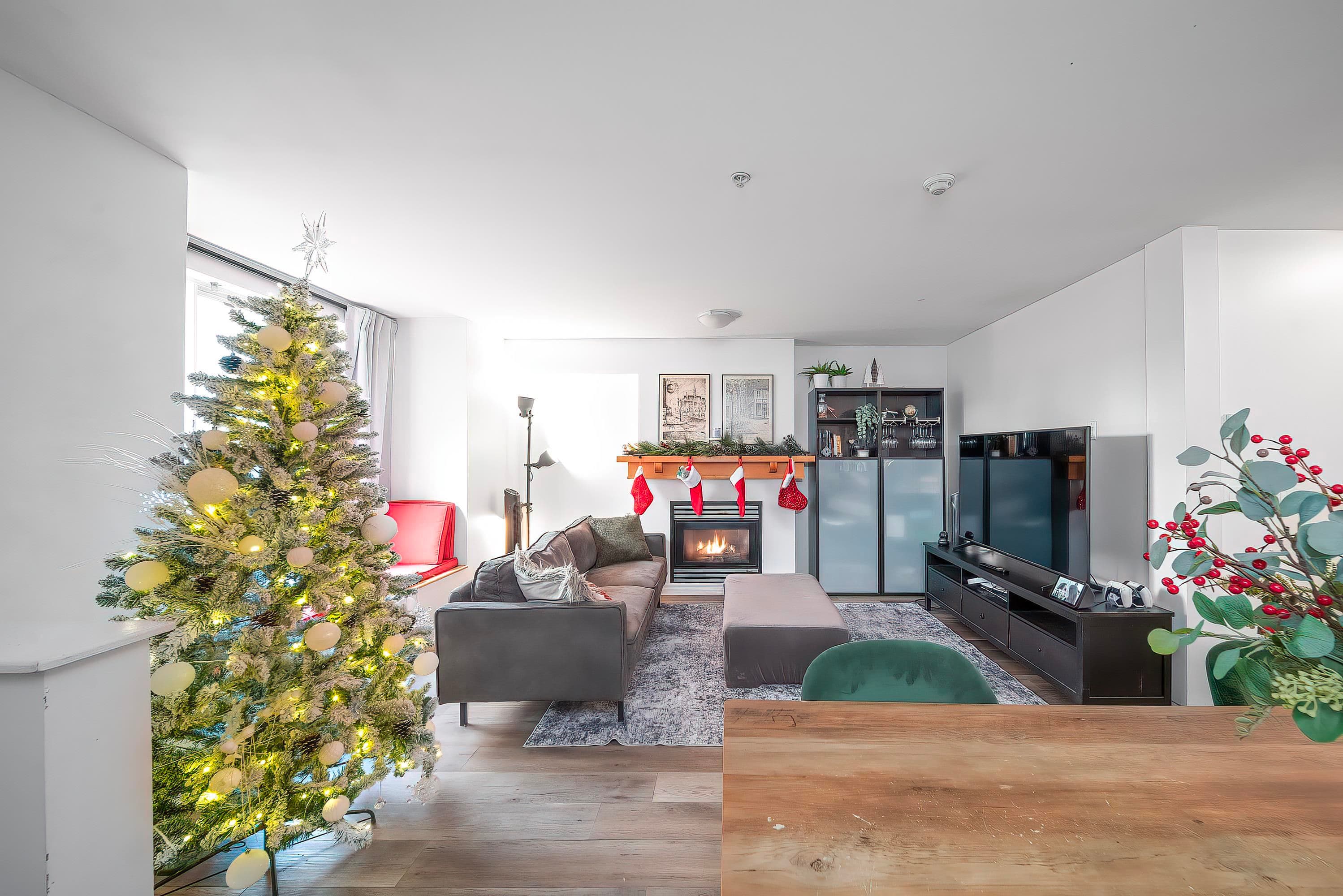 7313 Magnolia Terrace, Burnaby, V5E 4N3 — photo 3
