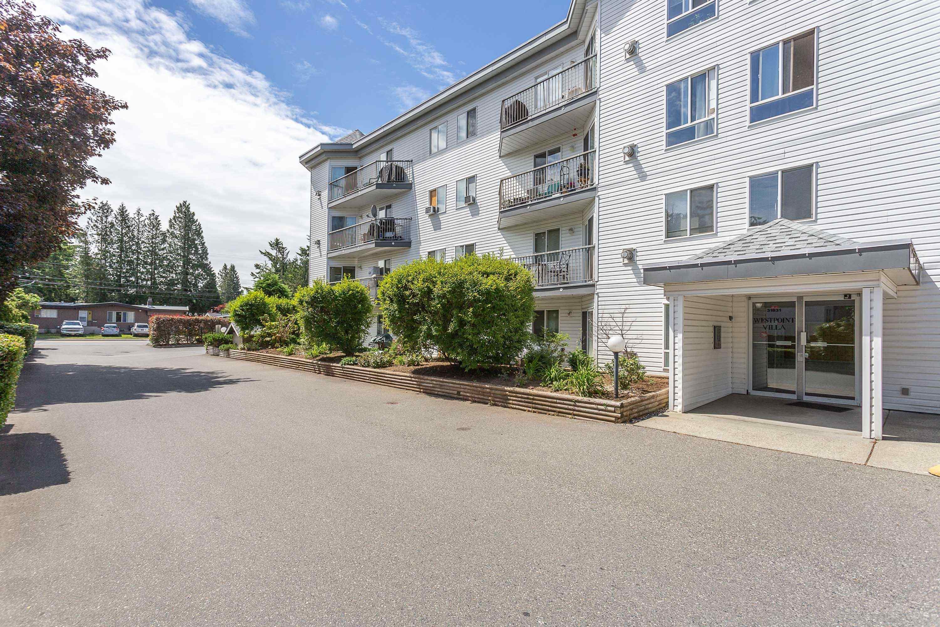 301 - 31831 Peardonville Road, Abbotsford, V2T 1L5 — photo 3