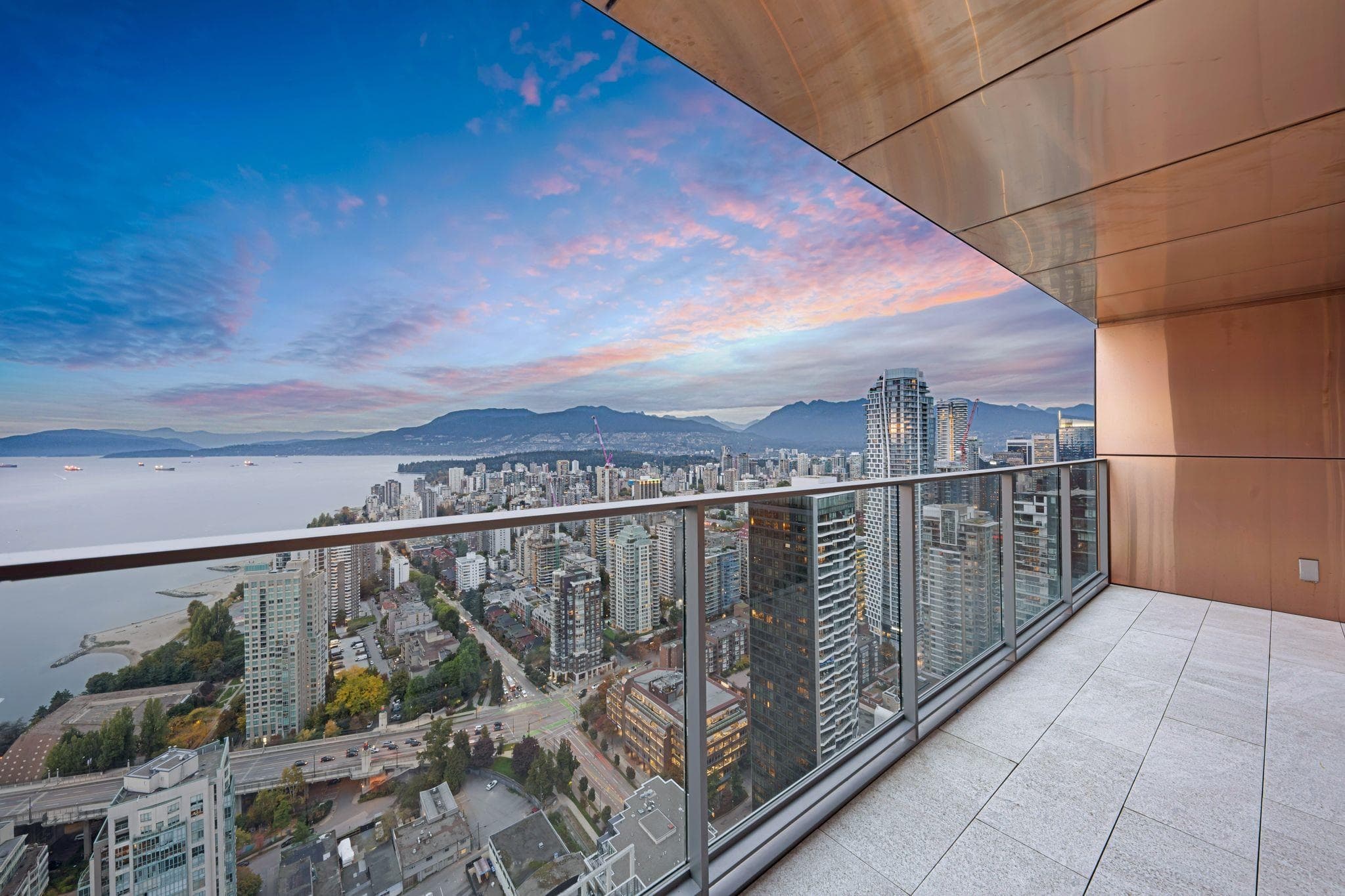 5702 - 1480 Howe Street, Vancouver, V6Z 0G5 — photo 3